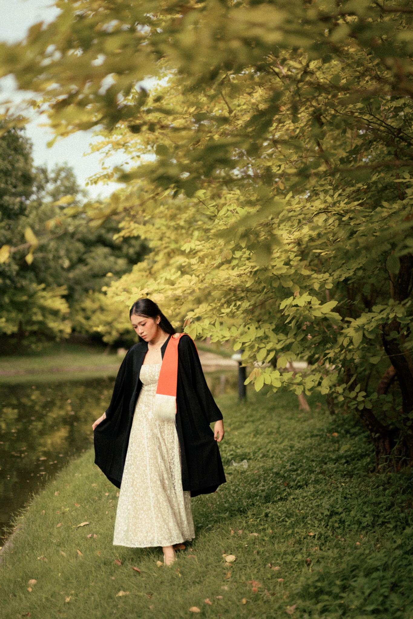 ผลงานรับปริญญา มหาวิทยาลัยธรรมศาสตร์ โดย กะเพรา Photo ภาพที่ 2