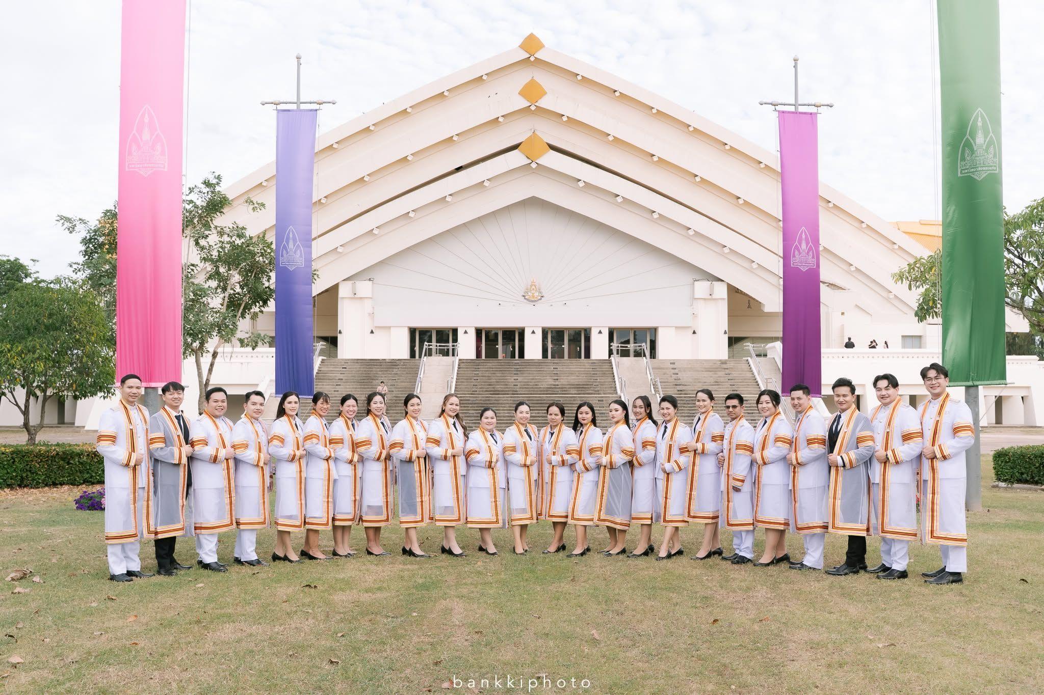 ผลงานรับปริญญา มหาวิทยาลัยขอนแก่น โดย bankkiphoto ภาพที่ 7