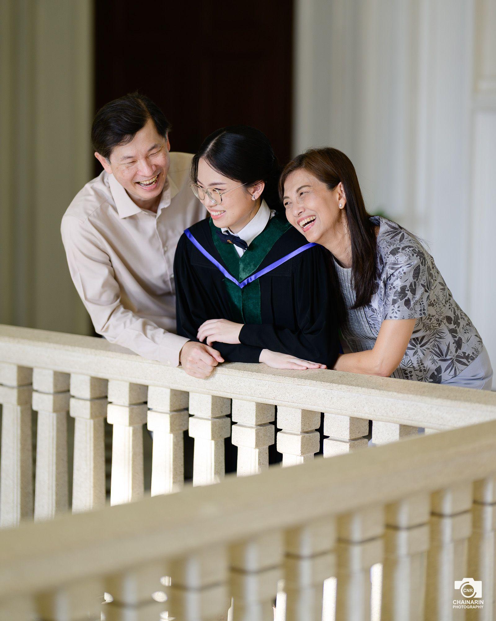 ผลงานรับปริญญา โดย Chainarin Photography ภาพที่ 3