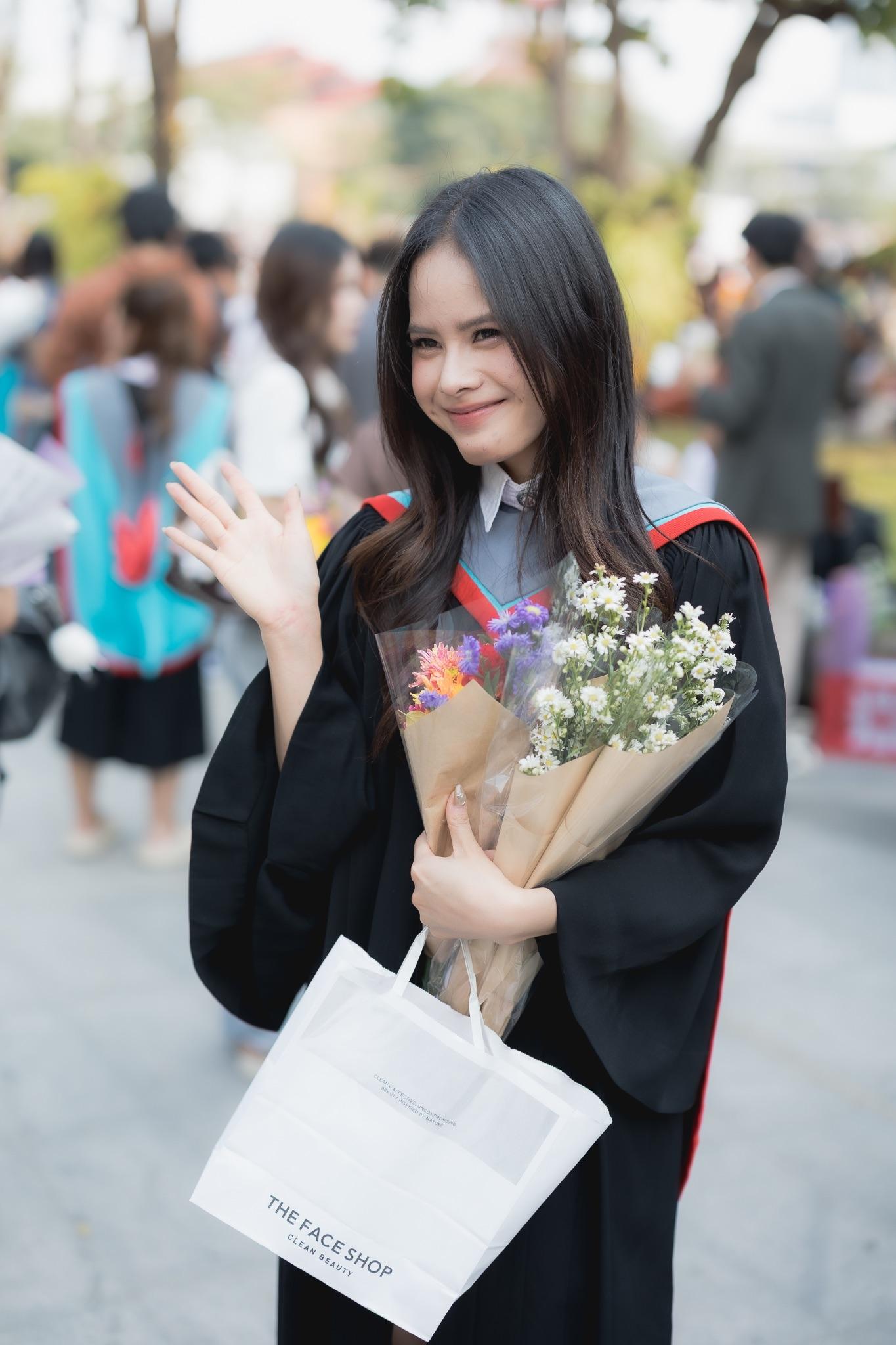 ผลงานรับปริญญา มหาวิทยาลัยศรีนครินทรวิโรฒ โดย Phoprukphoto ภาพที่ 4