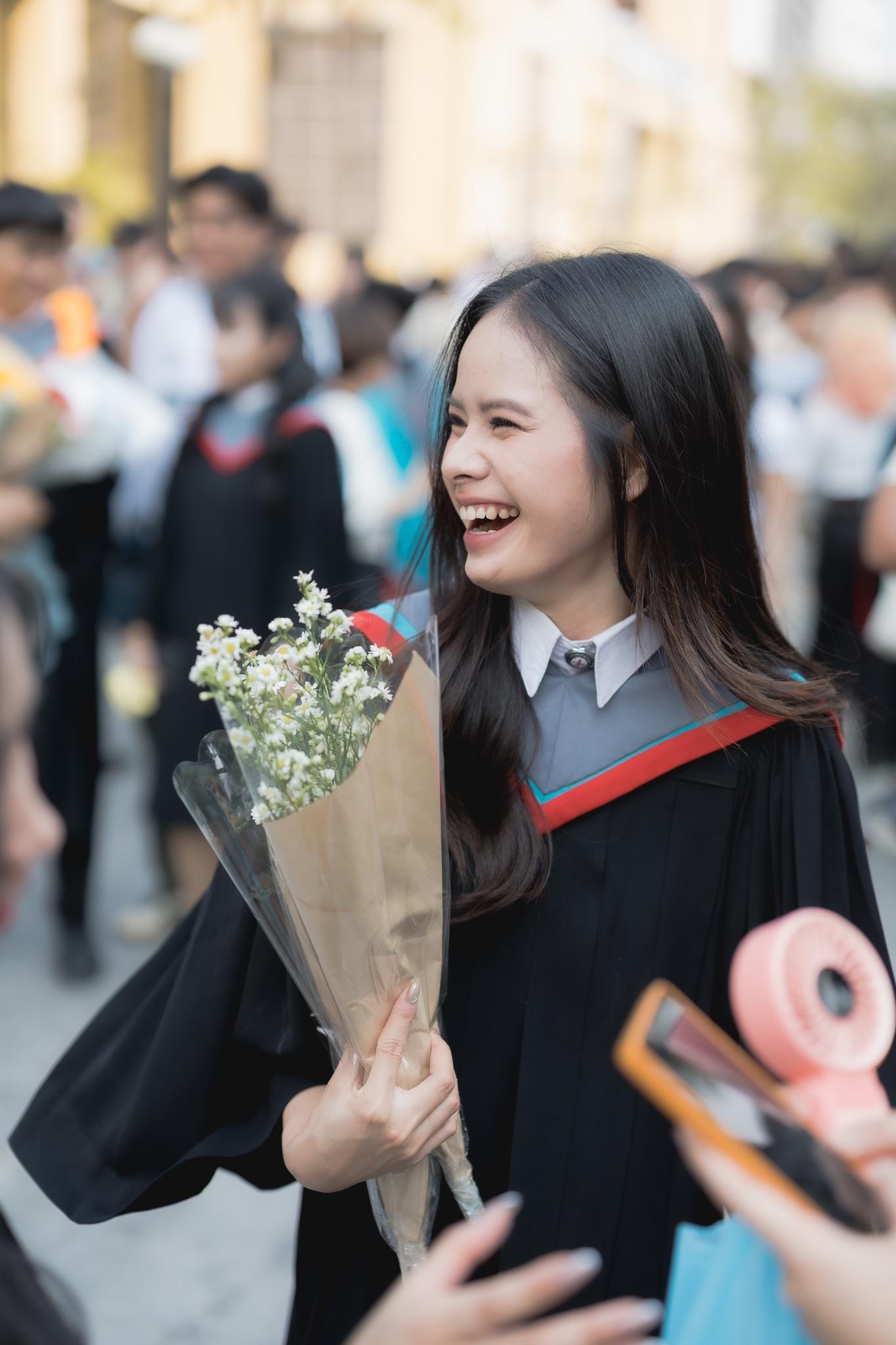 ผลงานรับปริญญา มหาวิทยาลัยศรีนครินทรวิโรฒ โดย Phoprukphoto ภาพที่ 2