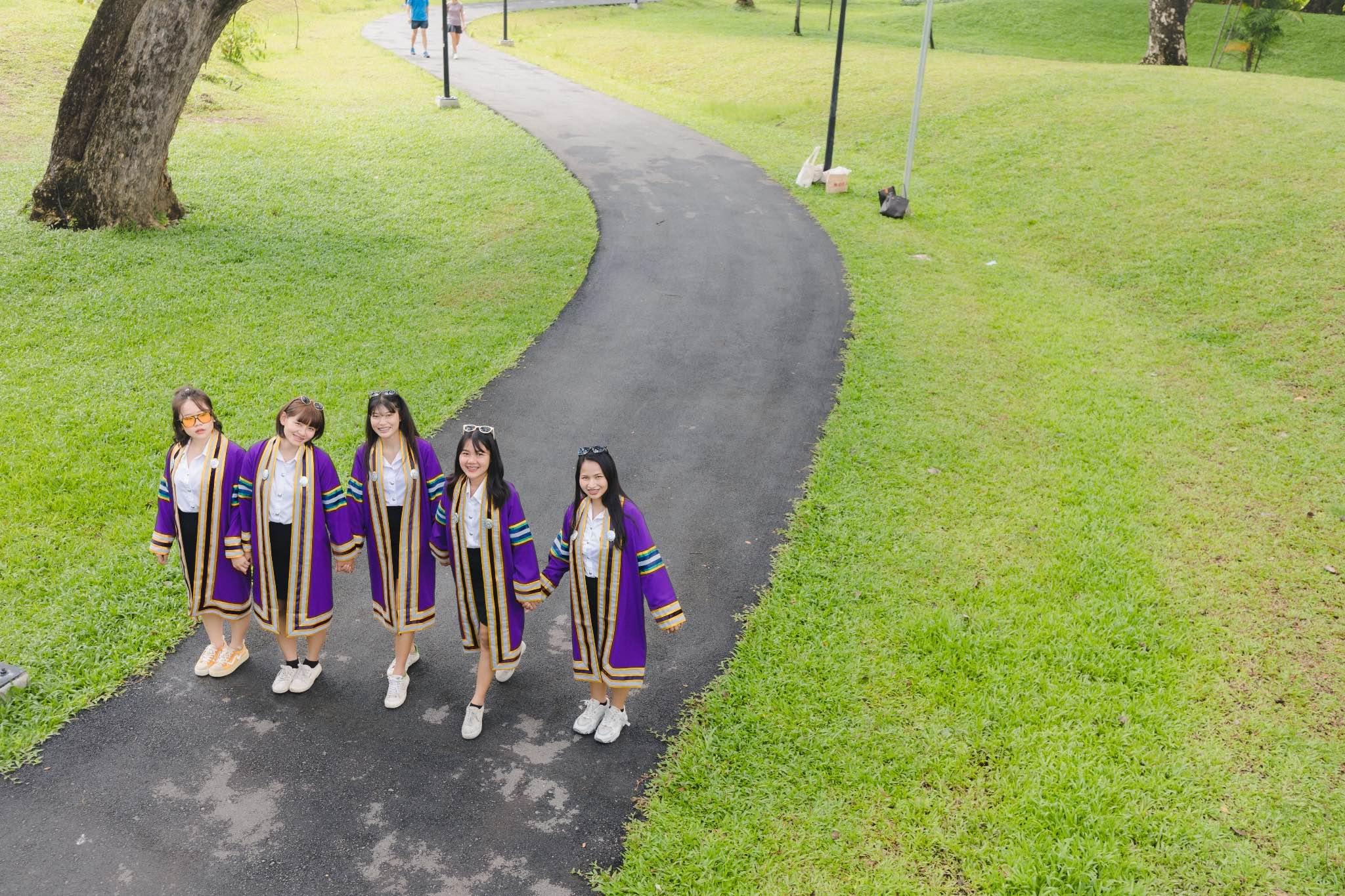 ผลงานรับปริญญา มหาวิทยาลัยราชภัฏบ้านสมเด็จเจ้าพระยา โดย Phoprukphoto ภาพที่ 1