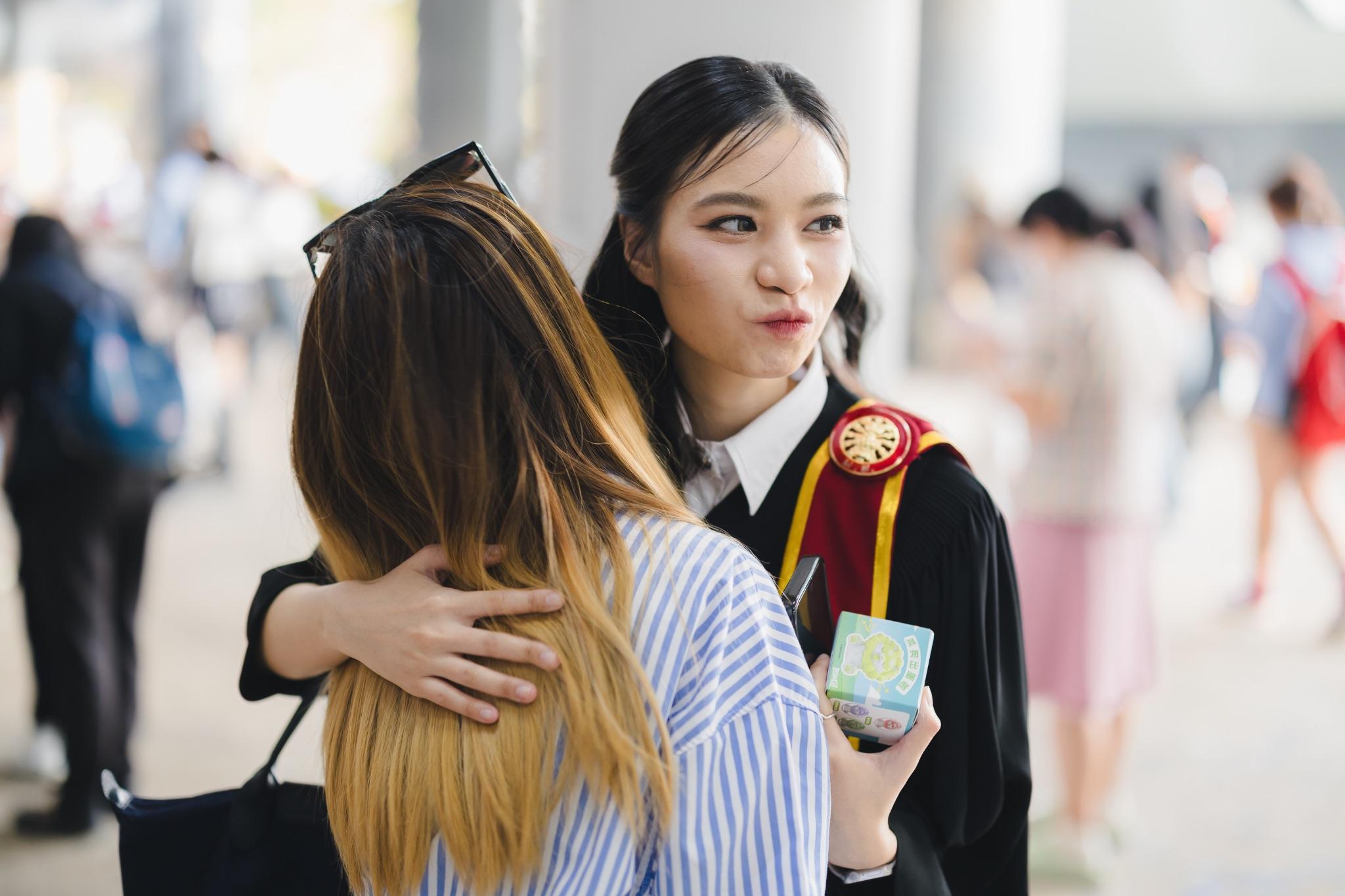 ผลงานรับปริญญา มหาวิทยาลัยธรรมศาสตร์ โดย Phoprukphoto ภาพที่ 10