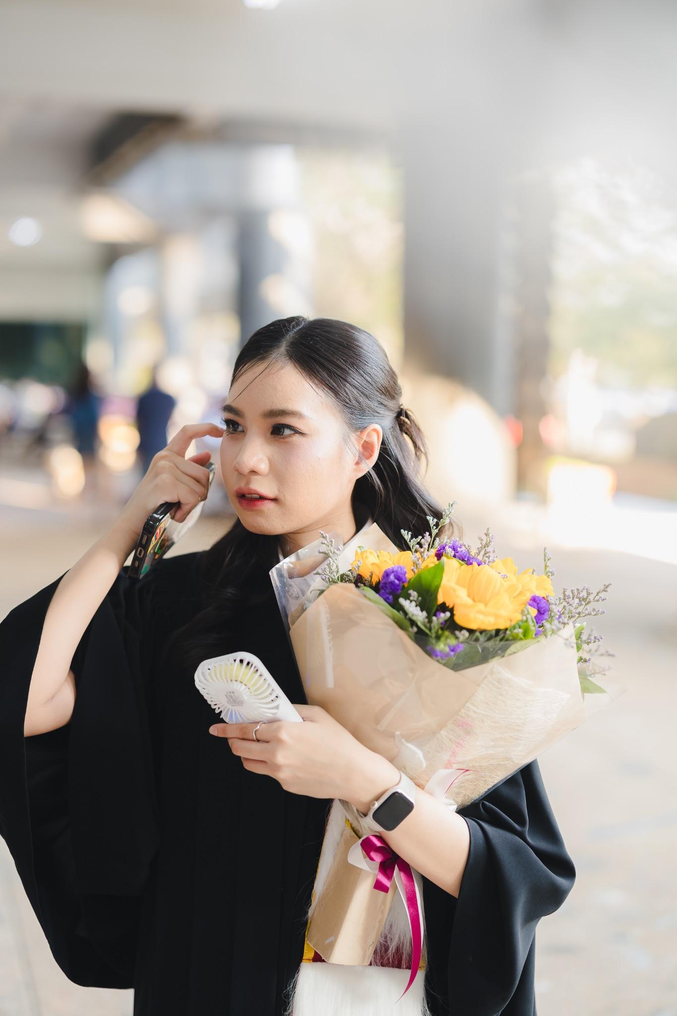 ผลงานรับปริญญา มหาวิทยาลัยธรรมศาสตร์ โดย Phoprukphoto ภาพที่ 7