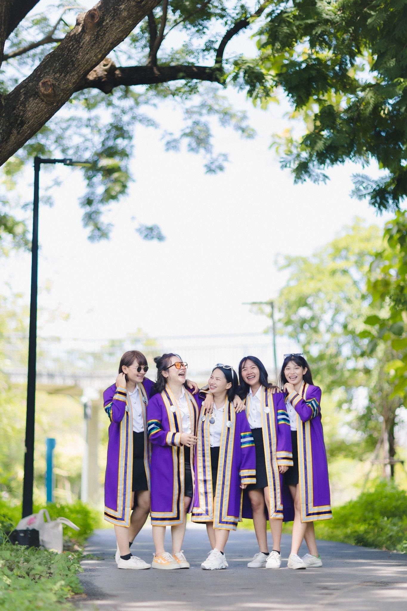 ผลงานรับปริญญา มหาวิทยาลัยราชภัฏบ้านสมเด็จเจ้าพระยา โดย Phoprukphoto ภาพที่ 3
