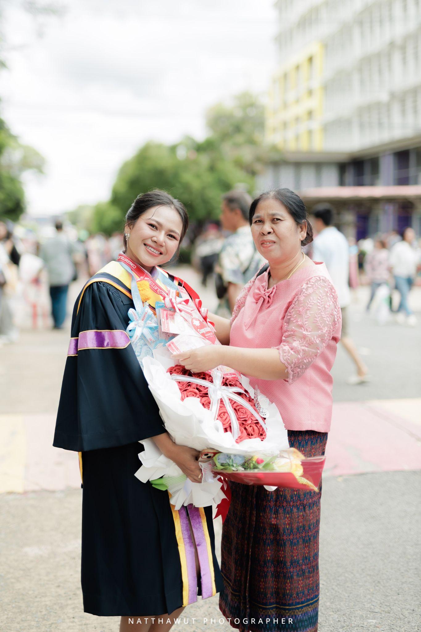 ผลงานรับปริญญา มหาวิทยาลัยราชภัฏบุรีรัมย์ โดย Aj Photographer ภาพที่ 7
