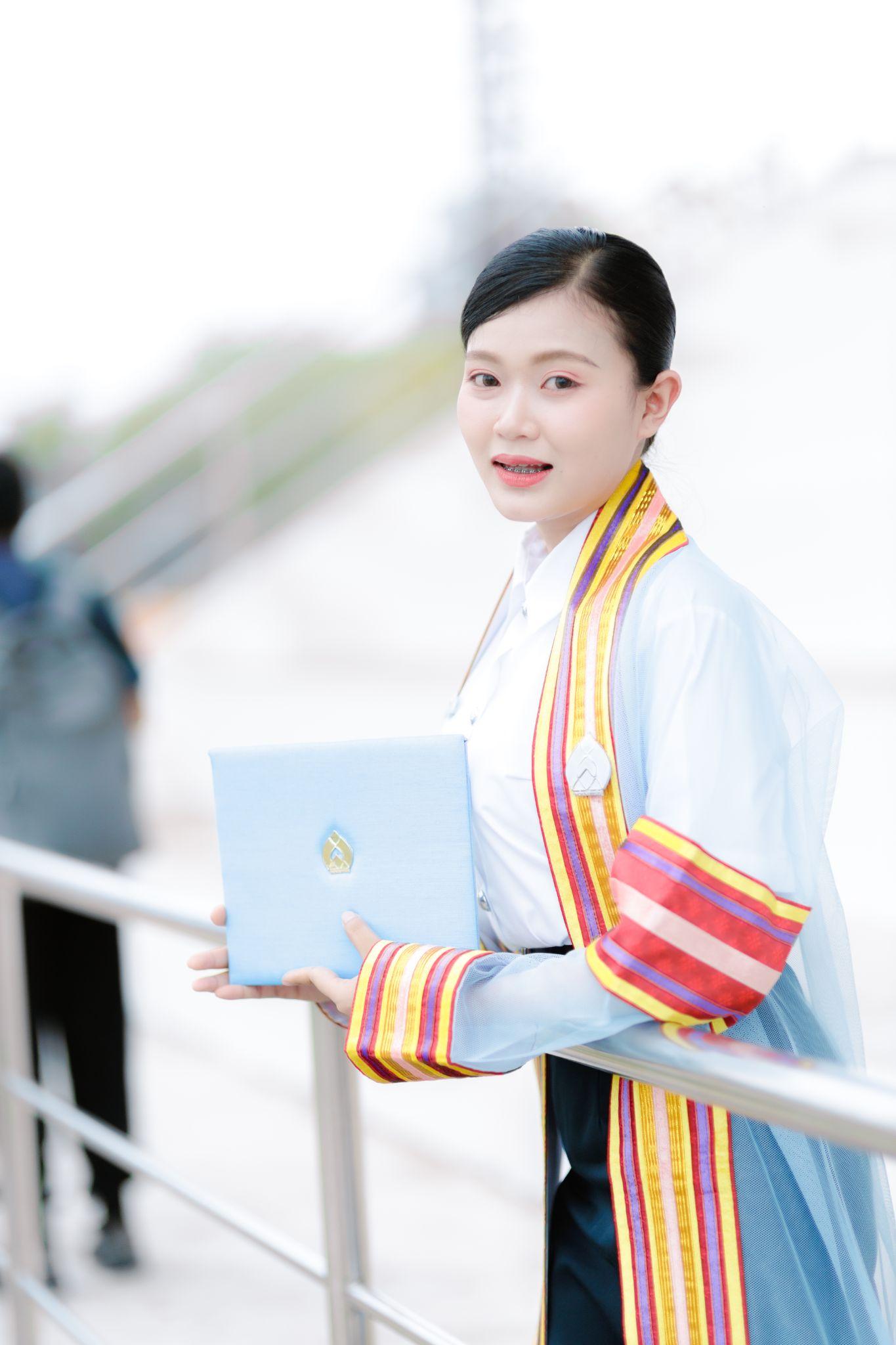 ผลงานรับปริญญา มหาวิทยาลัยกาฬสินธุ์ โดย Aj Photographer ภาพที่ 13