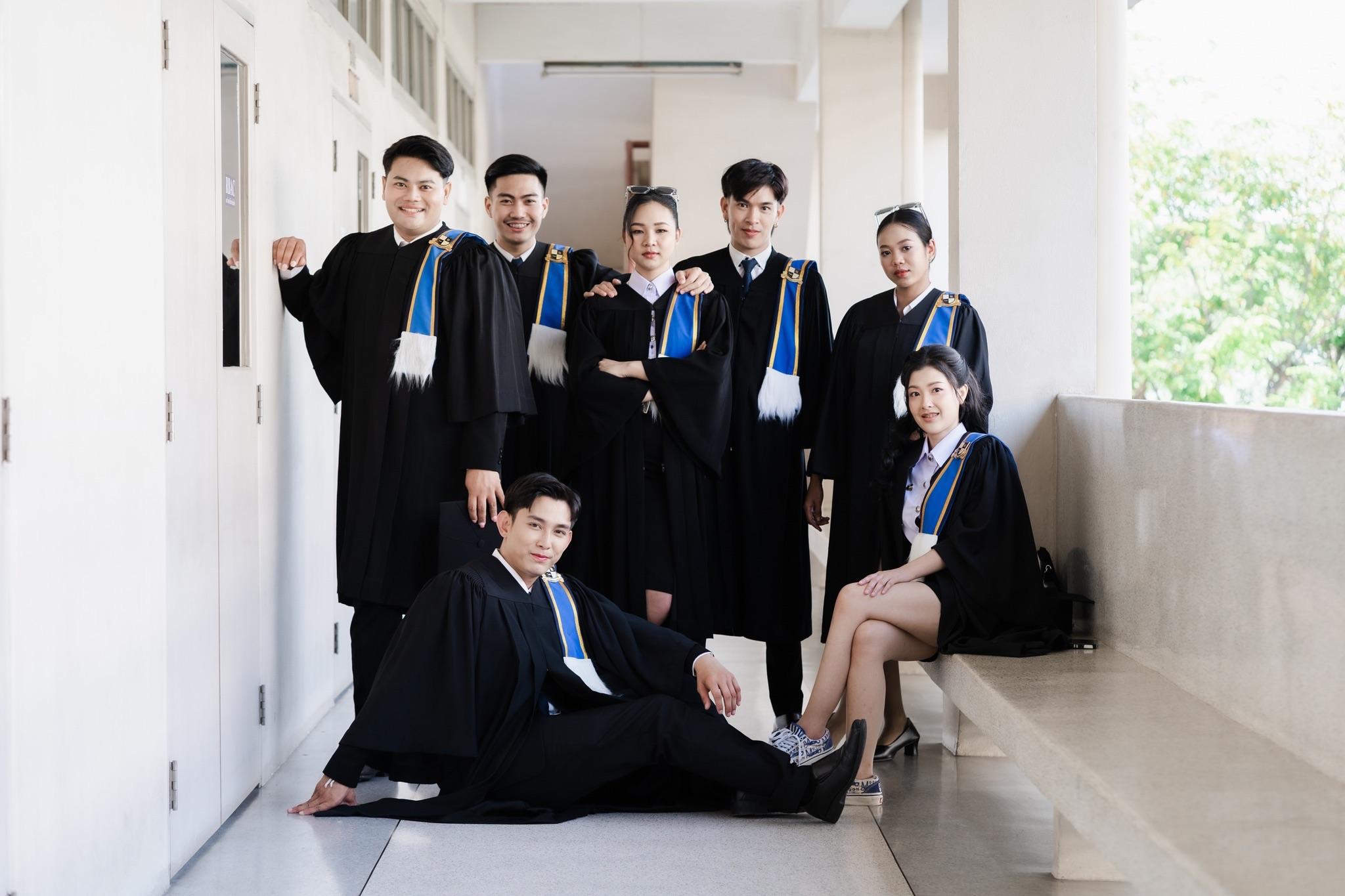ผลงานรับปริญญา มหาวิทยาลัยรัตนบัณฑิต โดย NightxStudio ภาพที่ 16