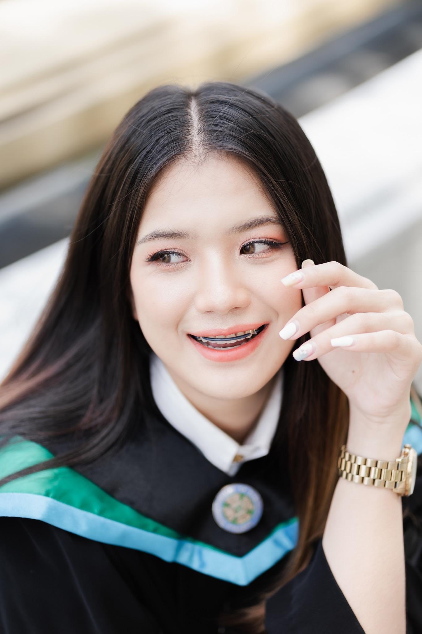 ผลงานรับปริญญา มหาวิทยาลัยนานาชาติเซนต์เทเรซา โดย NightxStudio ภาพที่ 5
