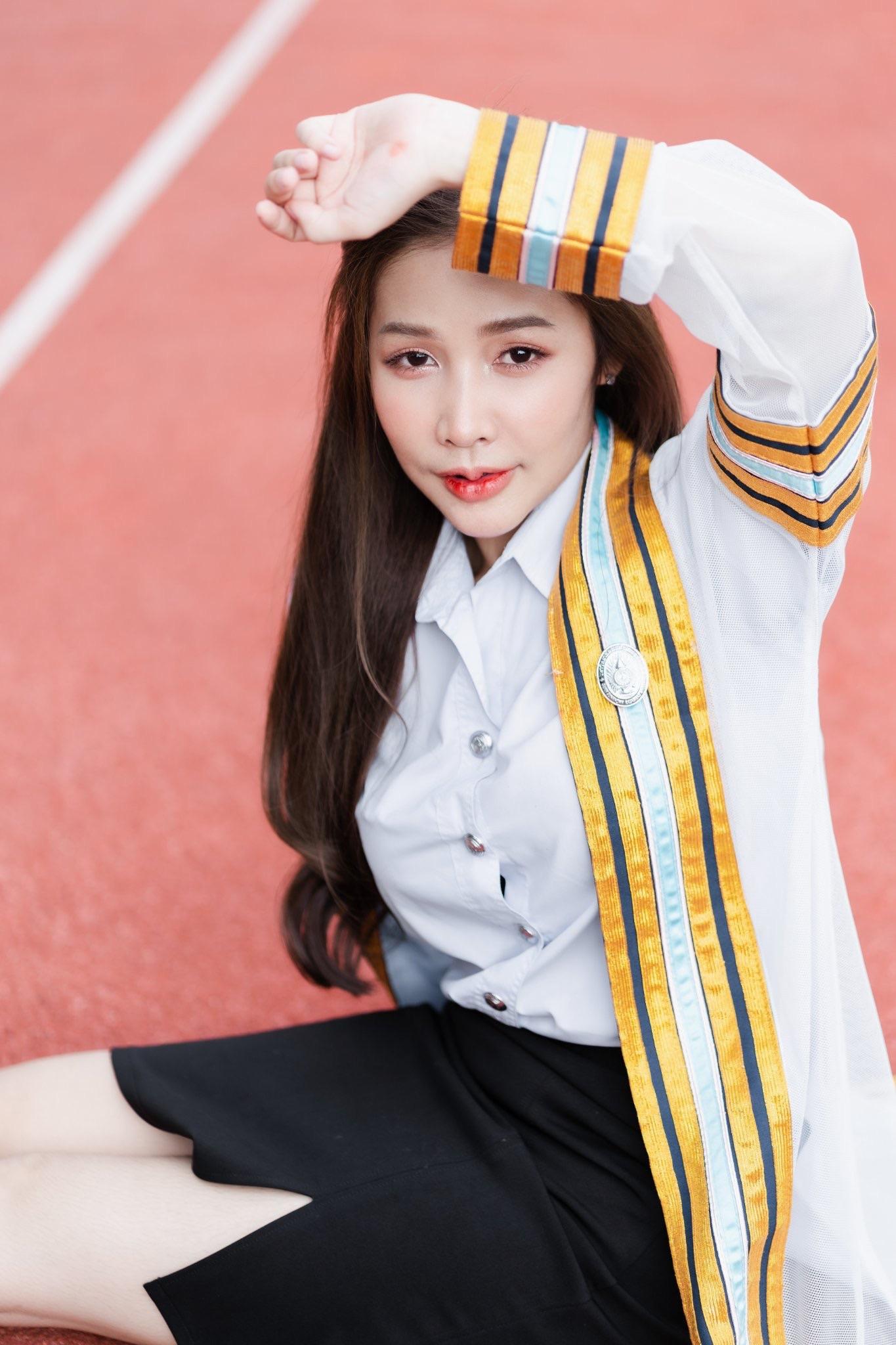 ผลงานรับปริญญา มหาวิทยาลัยราชภัฏสวนสุนันทา โดย NightxStudio ภาพที่ 3