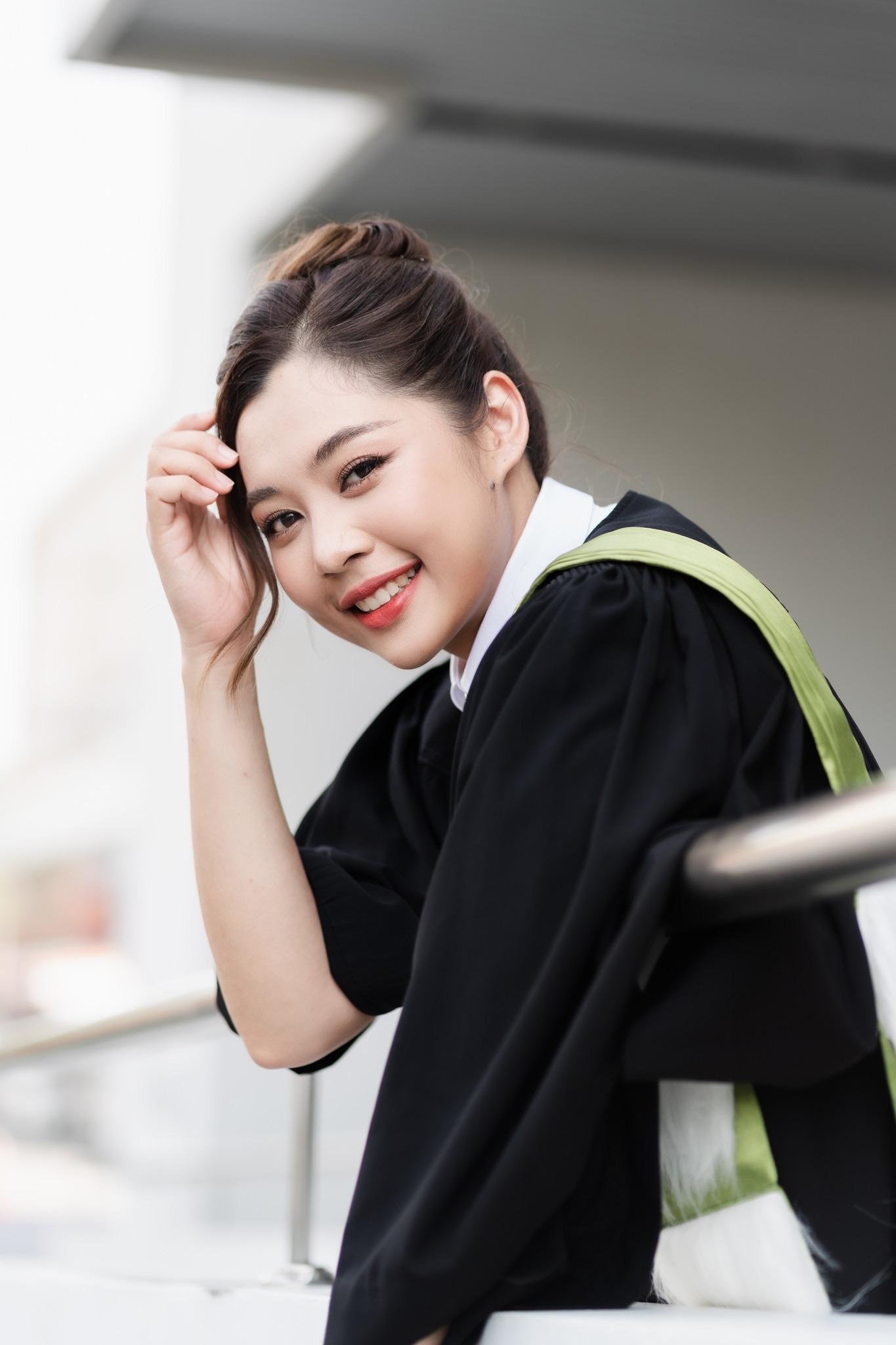 ผลงานรับปริญญา มหาวิทยาลัยธรรมศาสตร์ โดย NightxStudio ภาพที่ 11