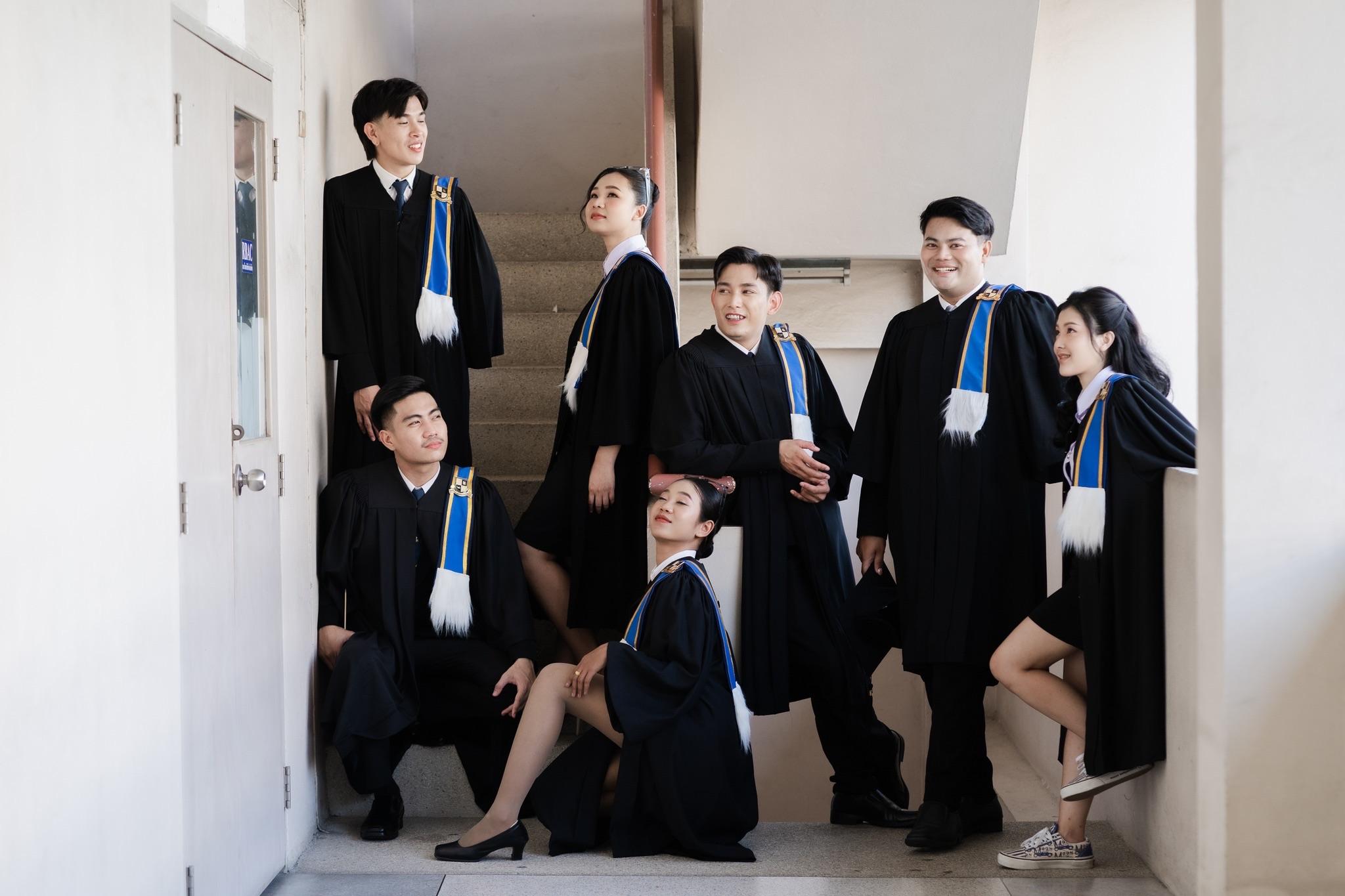 ผลงานรับปริญญา มหาวิทยาลัยรัตนบัณฑิต โดย NightxStudio ภาพที่ 17
