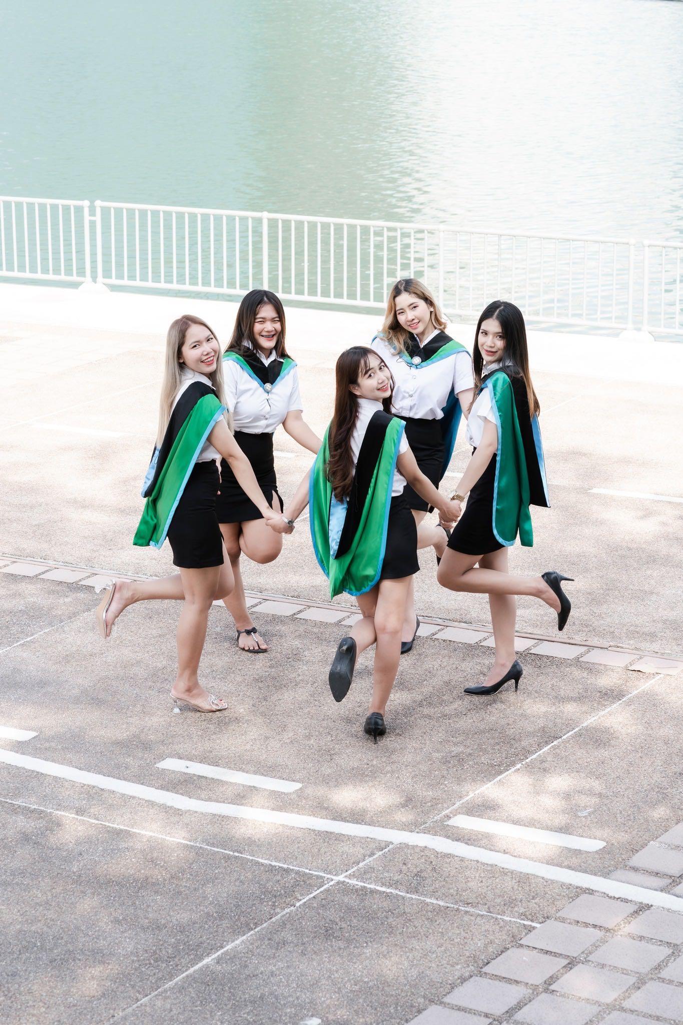 ผลงานรับปริญญา มหาวิทยาลัยนานาชาติเซนต์เทเรซา โดย NightxStudio ภาพที่ 13