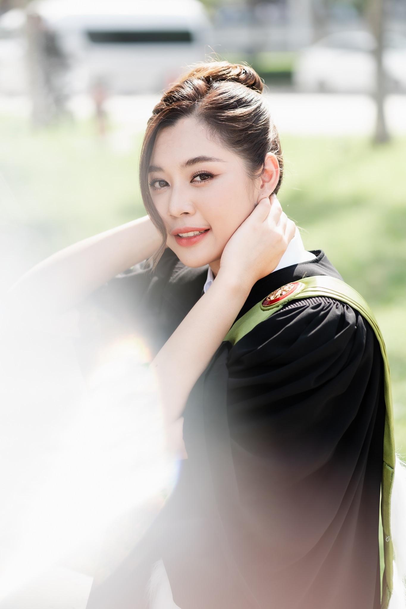 ผลงานรับปริญญา มหาวิทยาลัยธรรมศาสตร์ โดย NightxStudio ภาพที่ 6