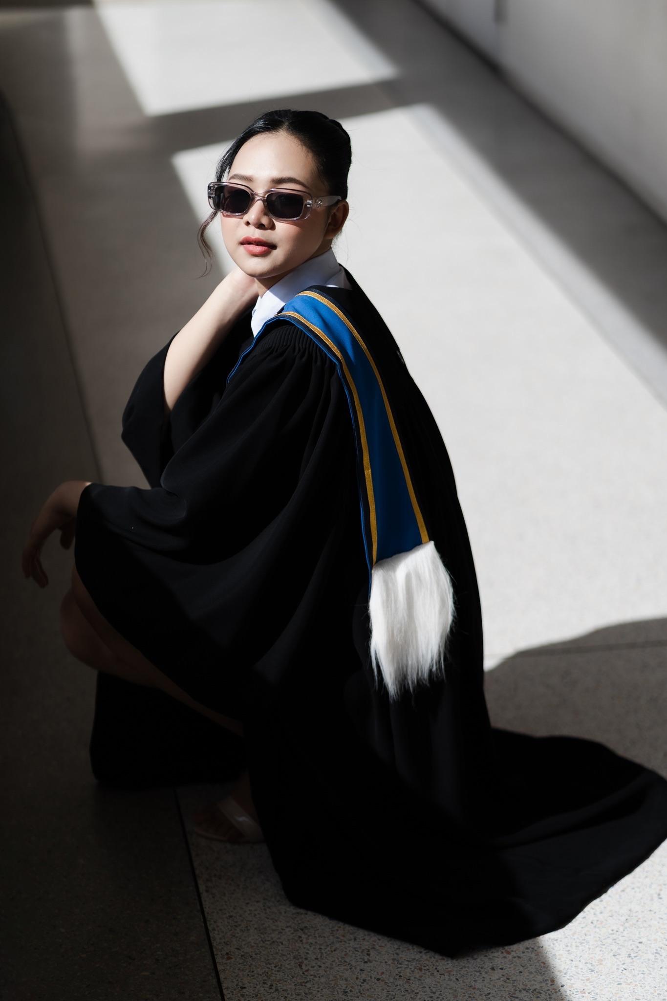 ผลงานรับปริญญา มหาวิทยาลัยรัตนบัณฑิต โดย NightxStudio ภาพที่ 10