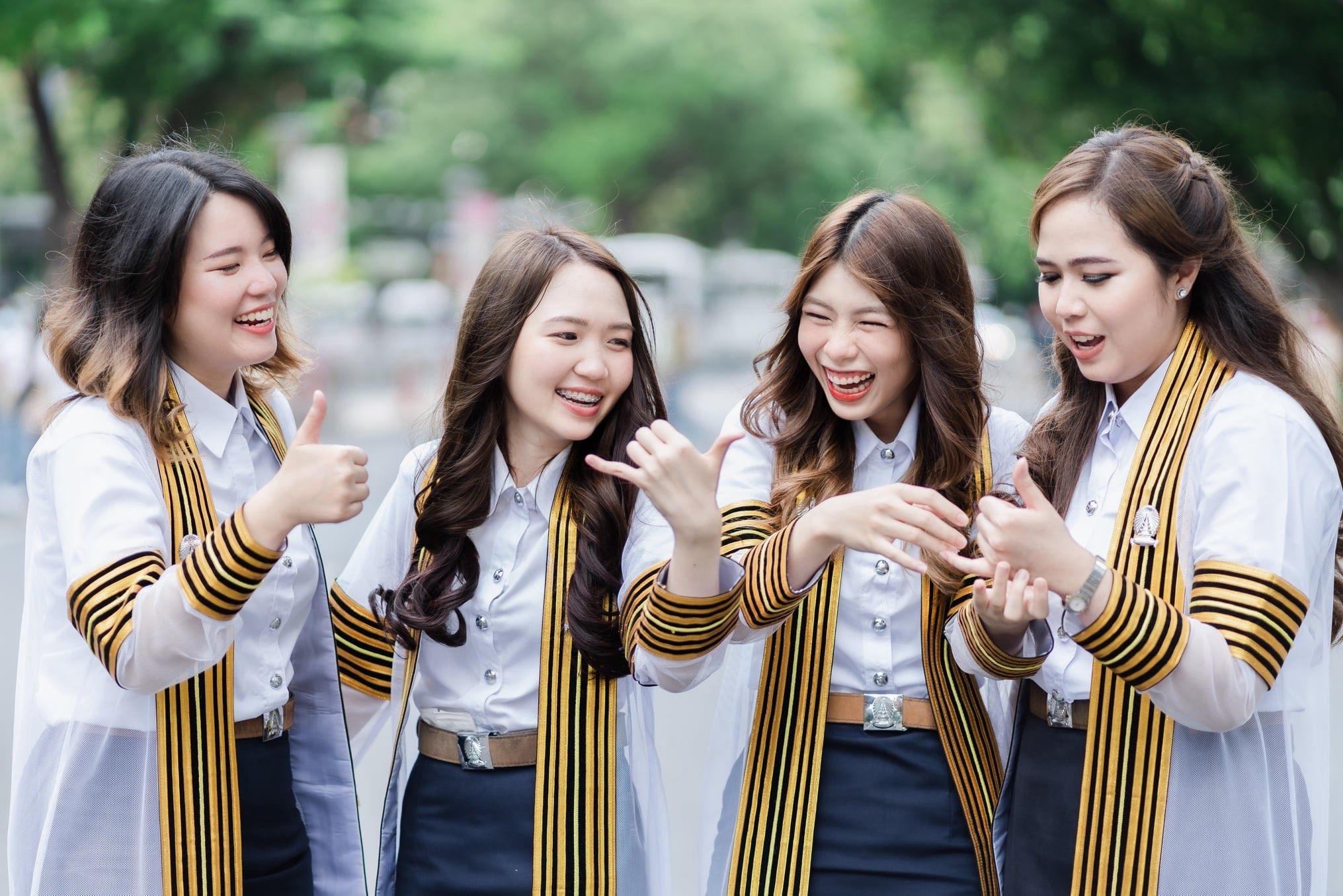 ผลงานรับปริญญา จุฬาลงกรณ์มหาวิทยาลัย โดย NightxStudio ภาพที่ 1