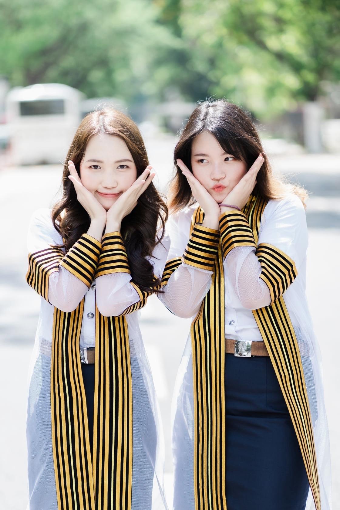 ผลงานรับปริญญา จุฬาลงกรณ์มหาวิทยาลัย โดย NightxStudio ภาพที่ 14