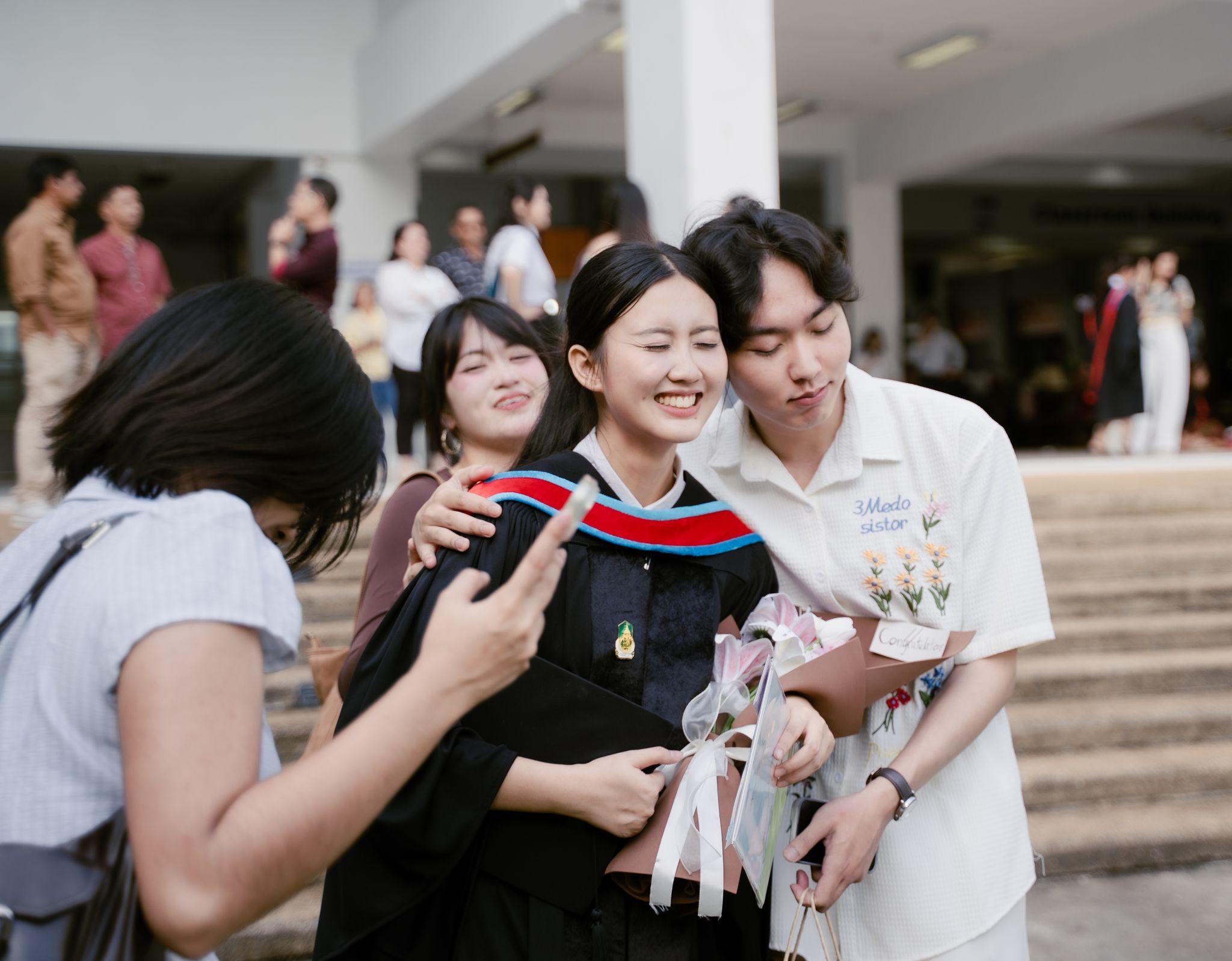 ผลงานรับปริญญา โดย SNAT-CHAEH ภาพที่ 3