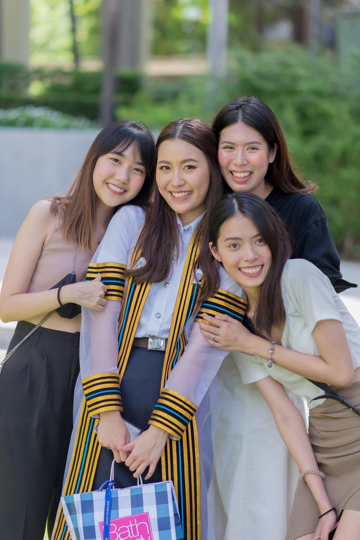ผลงานรับปริญญา จุฬาลงกรณ์มหาวิทยาลัย โดย Miizephoto ภาพที่ 12