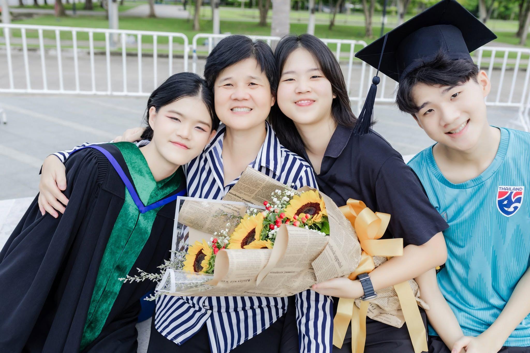 ผลงานรับปริญญา มหาวิทยาลัยมหิดล โดย อ่อนด๋อย Studee Photograph ภาพที่ 3