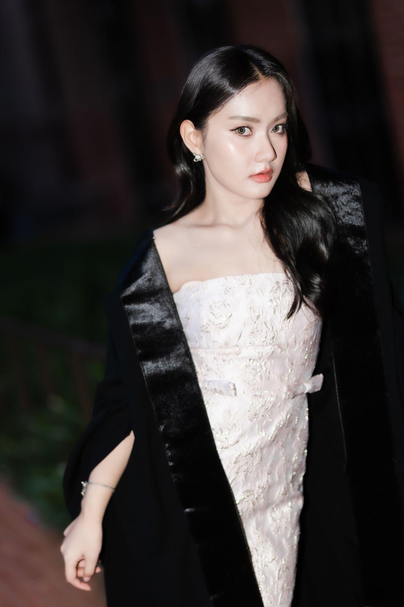 ผลงานรับปริญญา มหาวิทยาลัยราชภัฏมหาสารคาม โดย อ่อนด๋อย Studee Photograph ภาพที่ 1