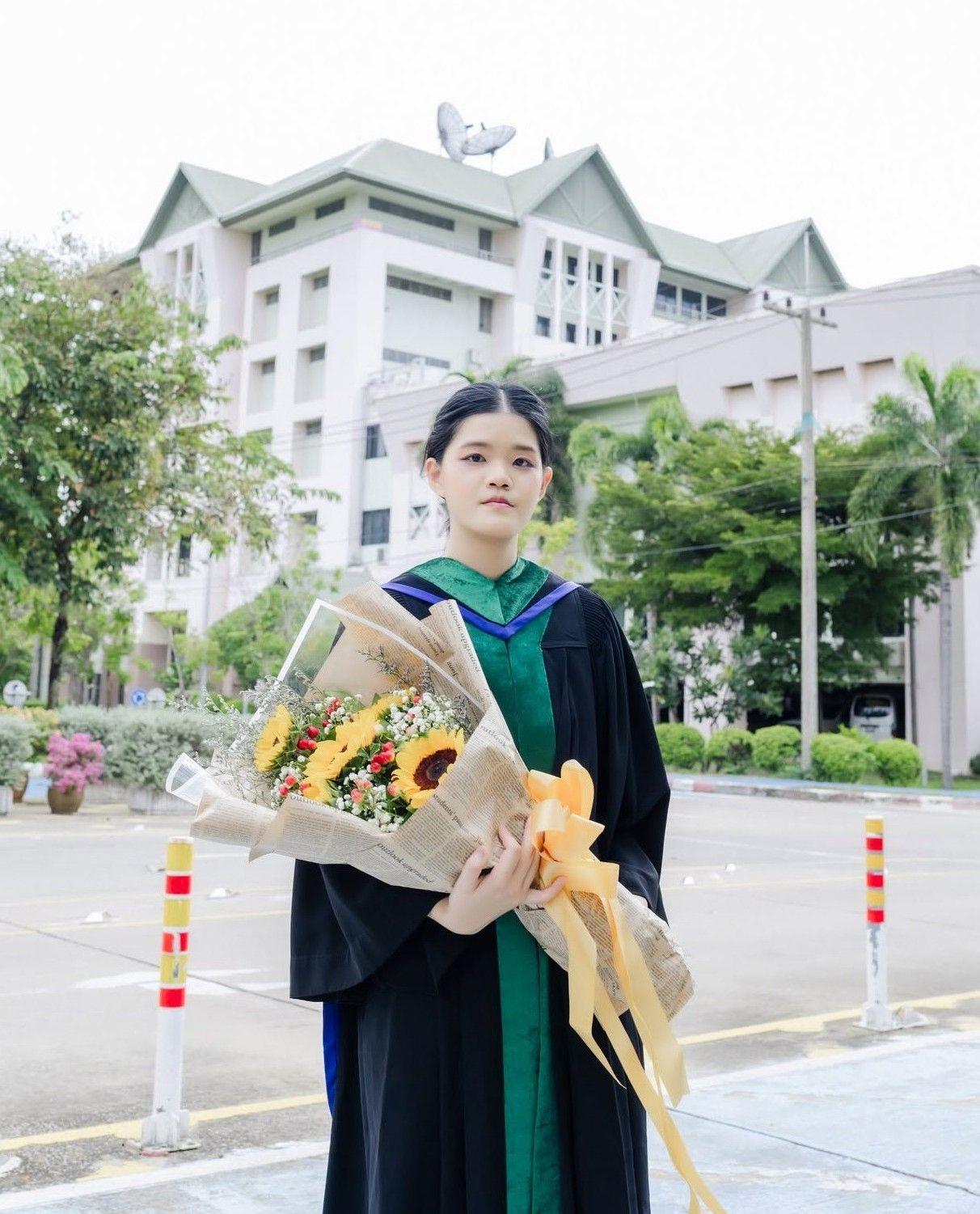 ผลงานรับปริญญา มหาวิทยาลัยมหิดล โดย อ่อนด๋อย Studee Photograph ภาพที่ 6