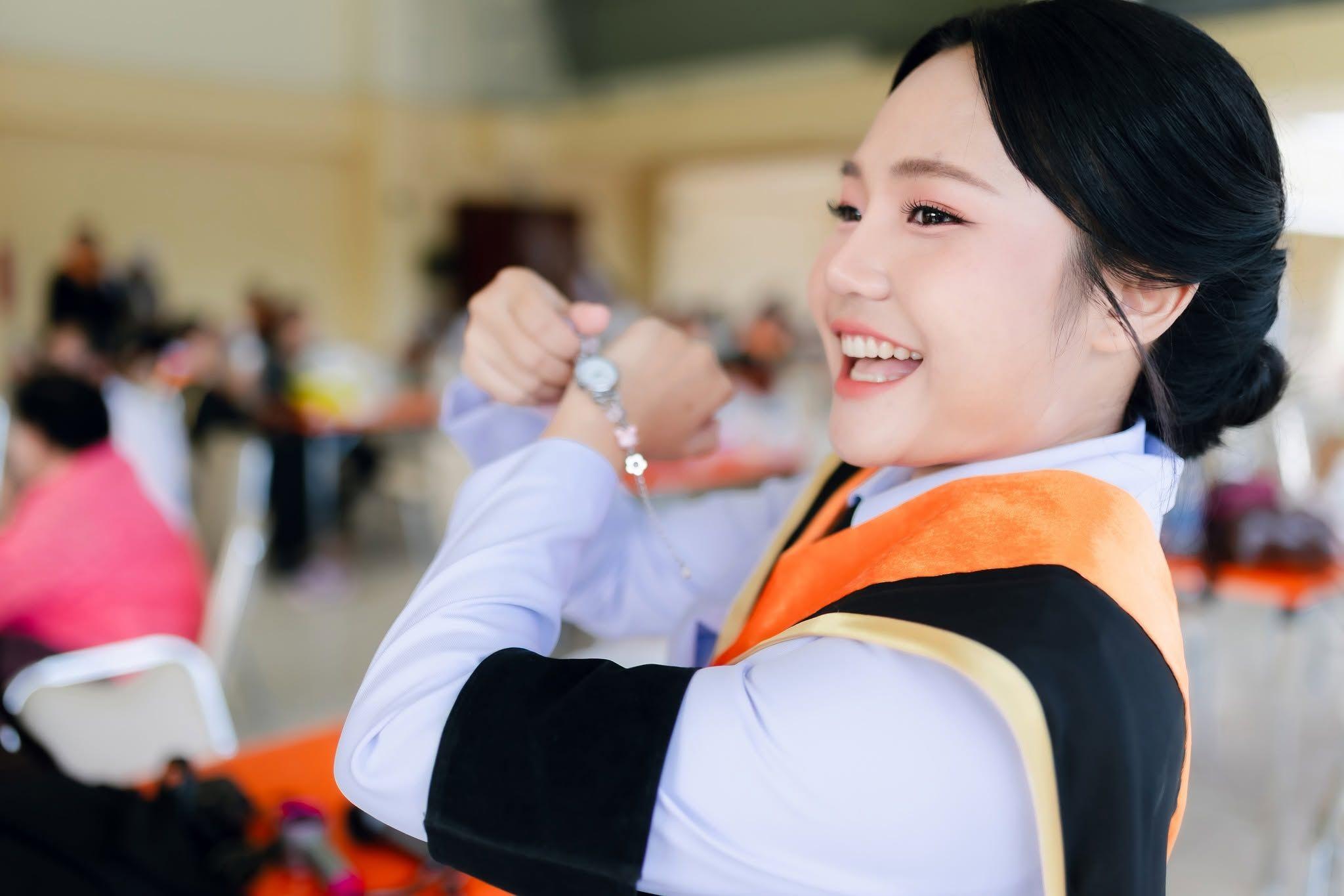 ผลงานรับปริญญา มหาวิทยาลัยราชภัฏร้อยเอ็ด โดย อ่อนด๋อย Studee Photograph ภาพที่ 5