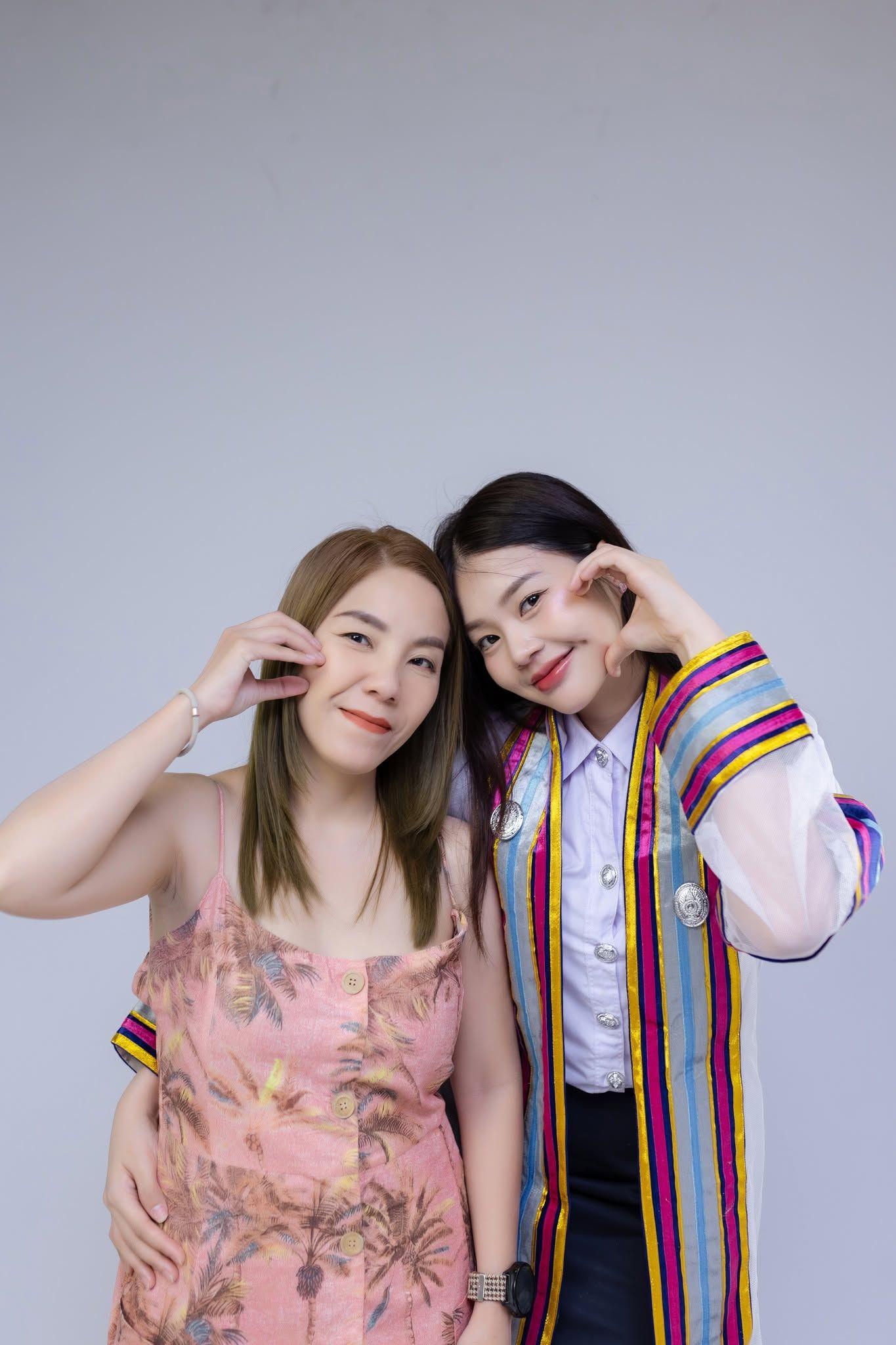 ผลงานรับปริญญา มหาวิทยาลัยราชภัฏอุบลราชธานี โดย อ่อนด๋อย Studee Photograph ภาพที่ 5