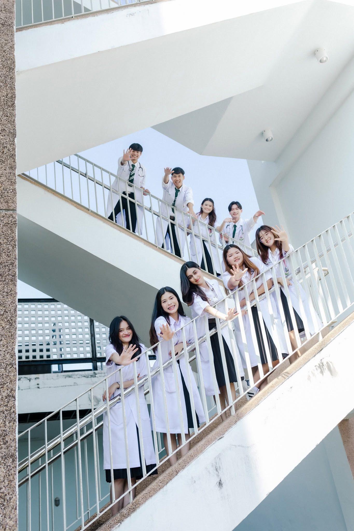 ผลงานรับปริญญา มหาวิทยาลัยอุบลราชธานี โดย อ่อนด๋อย Studee Photograph ภาพที่ 5