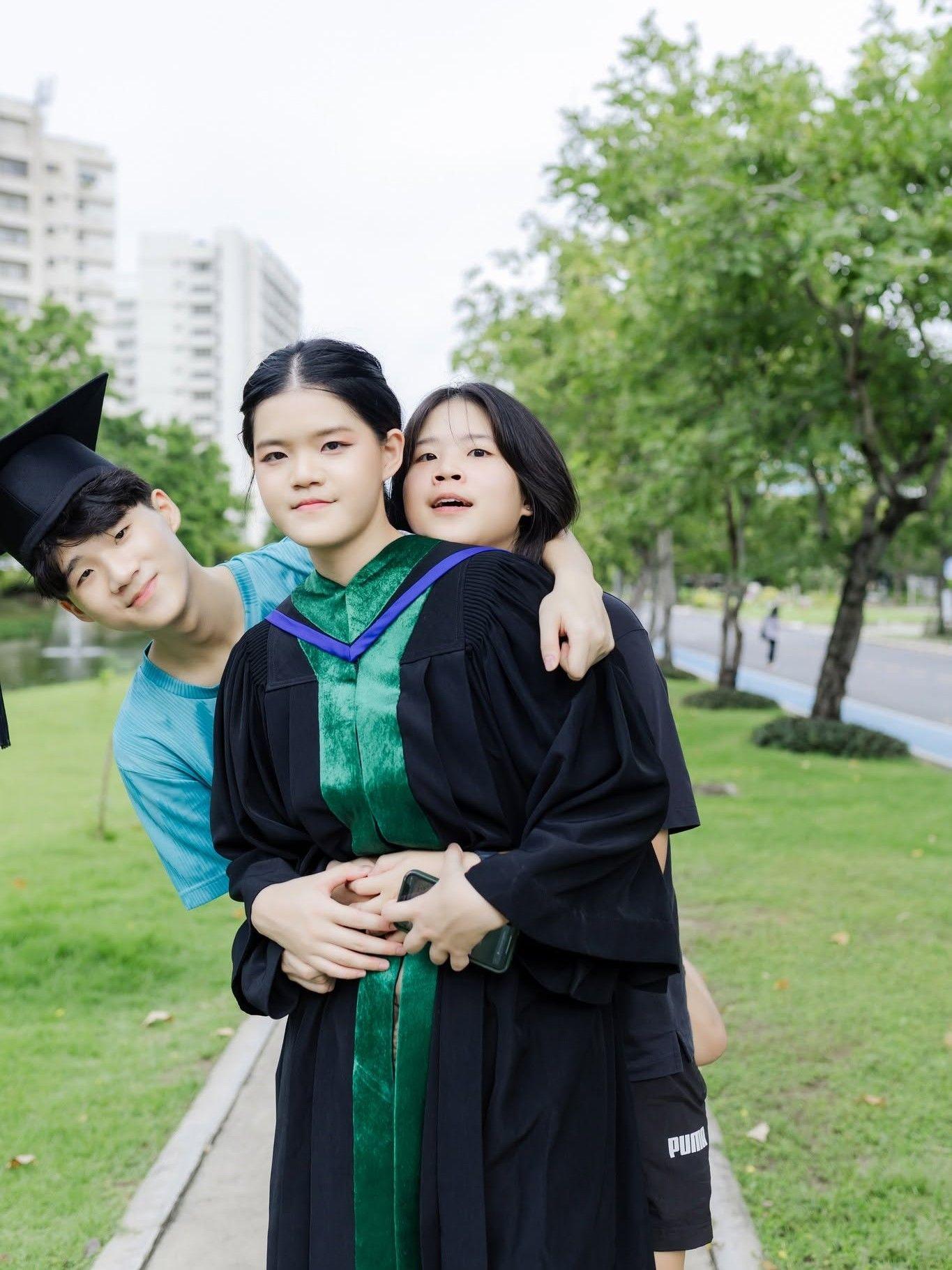 ผลงานรับปริญญา มหาวิทยาลัยมหิดล โดย อ่อนด๋อย Studee Photograph ภาพที่ 13
