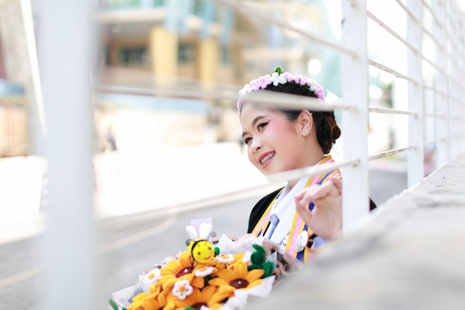 ผลงานรับปริญญา มหาวิทยาลัยราชภัฏพระนคร โดย Onemore.Pics.Thailand ภาพที่ 1