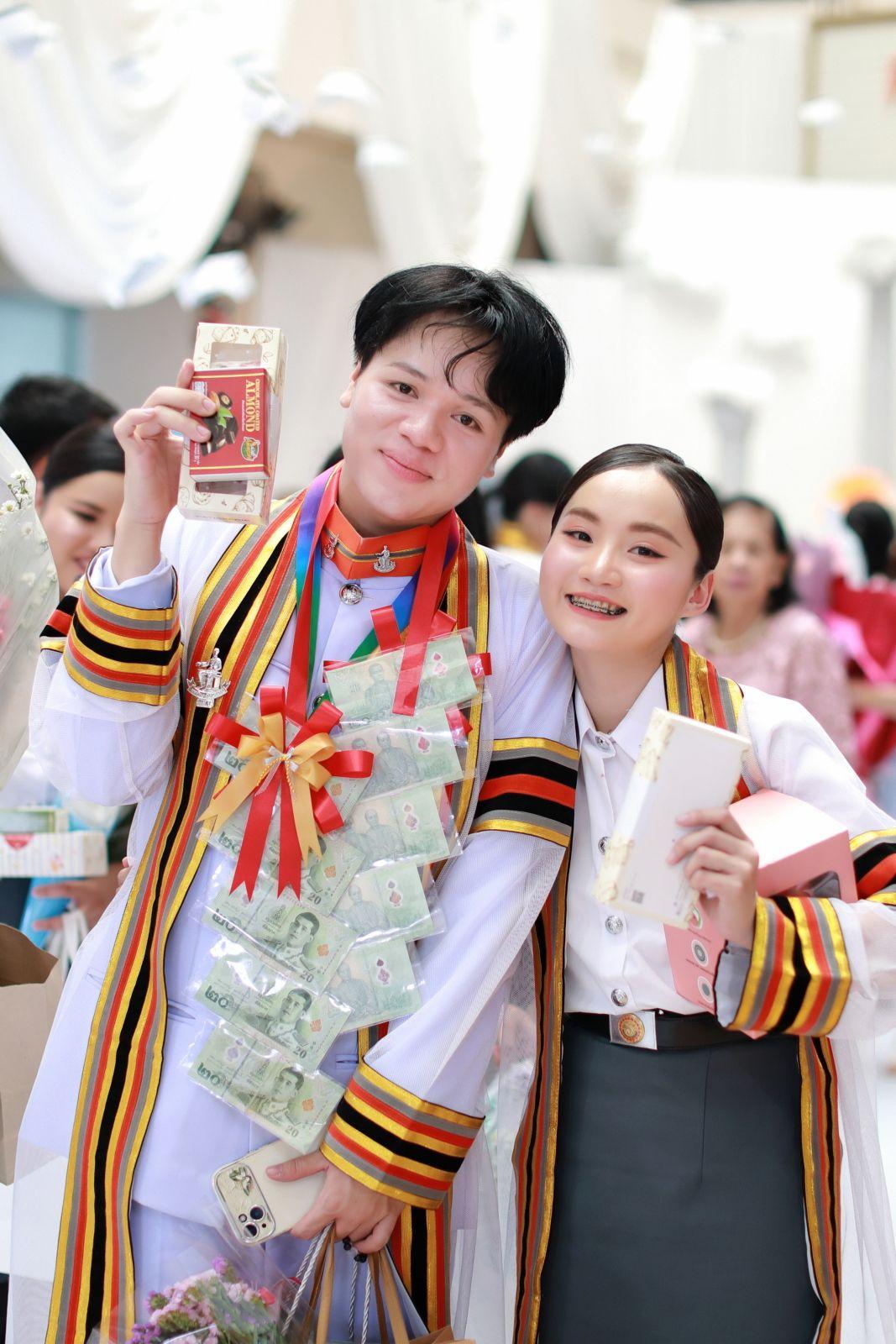 ผลงานรับปริญญา มหาวิทยาลัยนเรศวร โดย Onemore.Pics.Thailand ภาพที่ 3