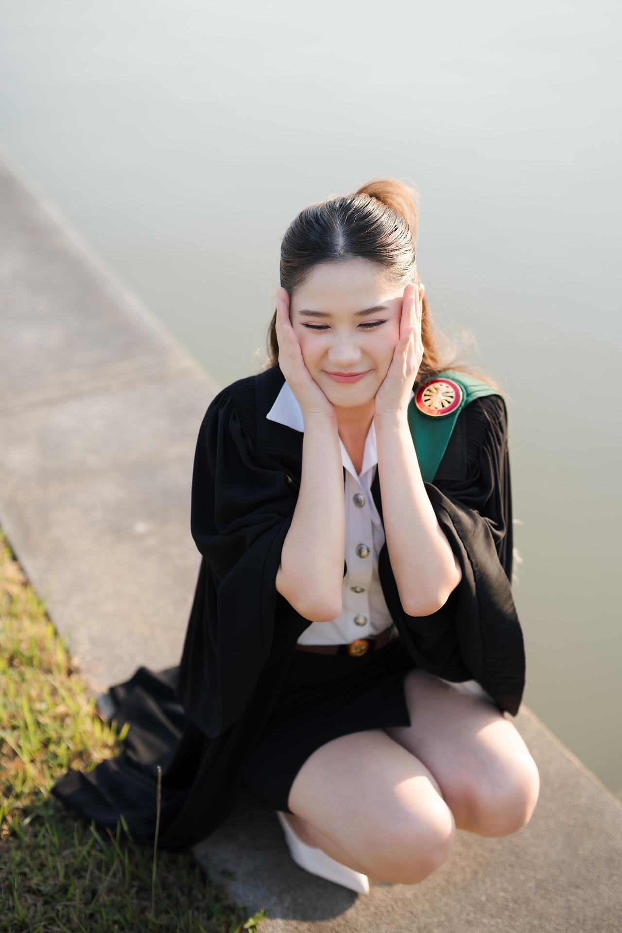 ผลงานรับปริญญา มหาวิทยาลัยธรรมศาสตร์ โดย Photanae ภาพที่ 2