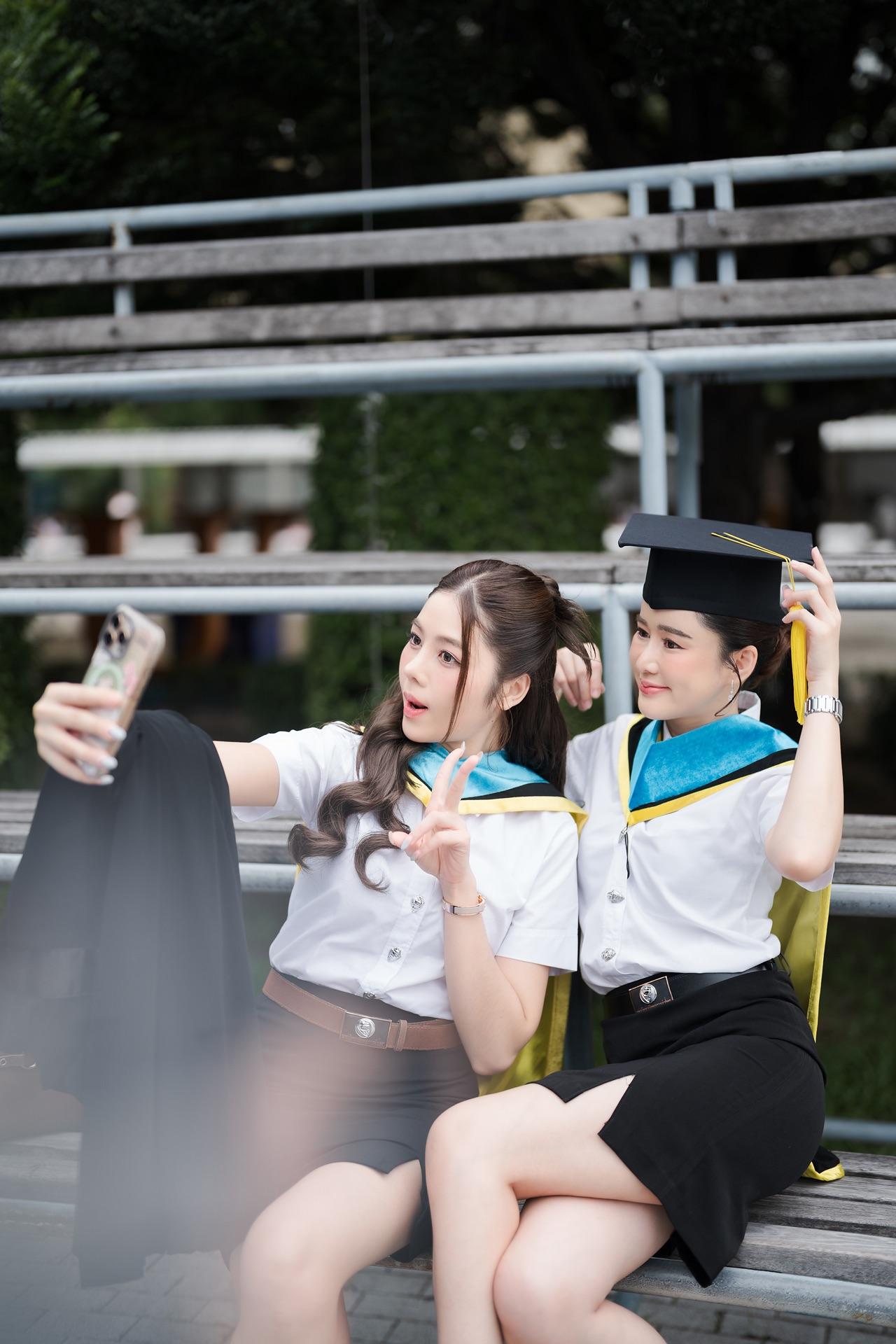 ผลงานรับปริญญา มหาวิทยาลัยหอการค้าไทย โดย Photanae ภาพที่ 11