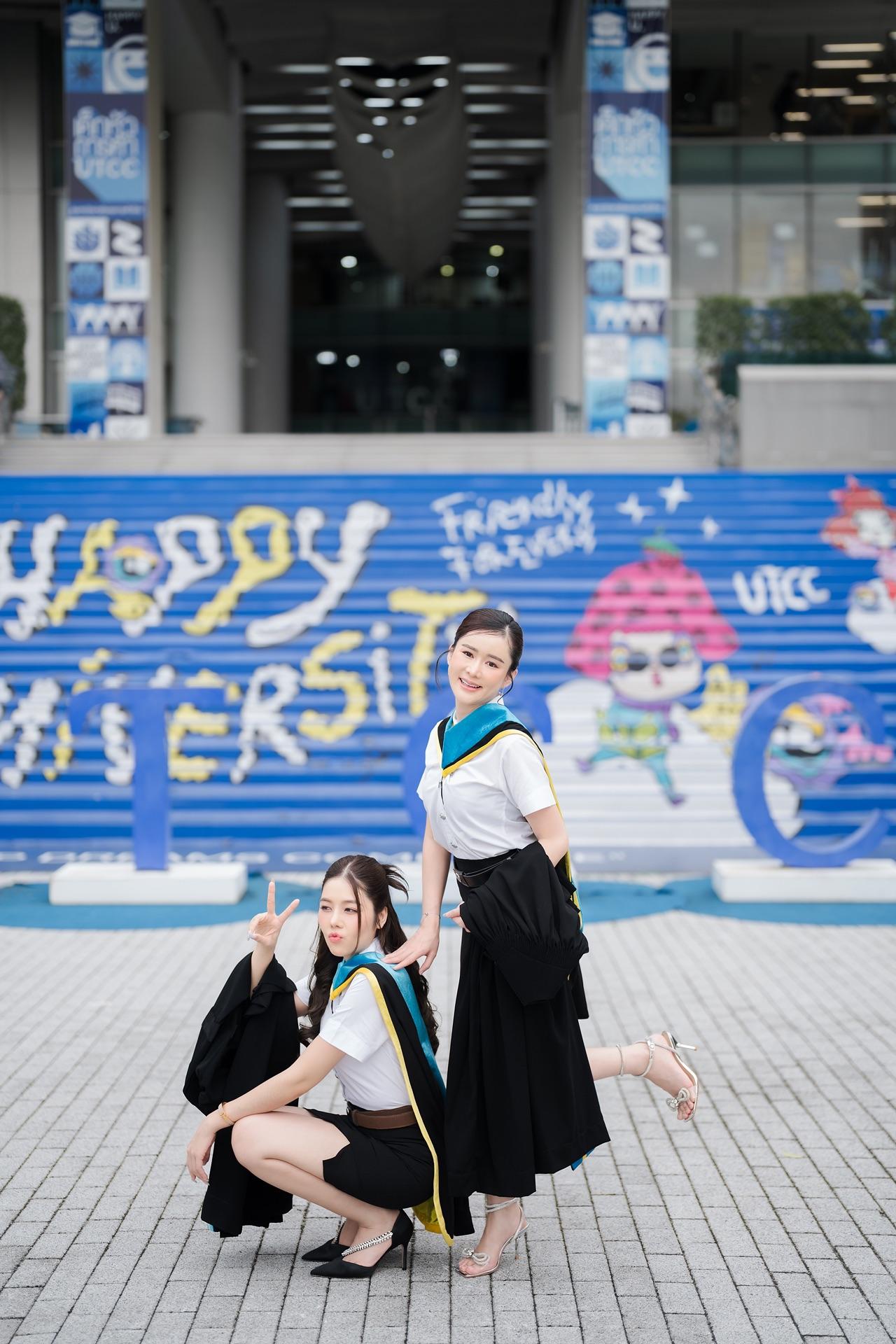 ผลงานรับปริญญา มหาวิทยาลัยหอการค้าไทย โดย Photanae ภาพที่ 9