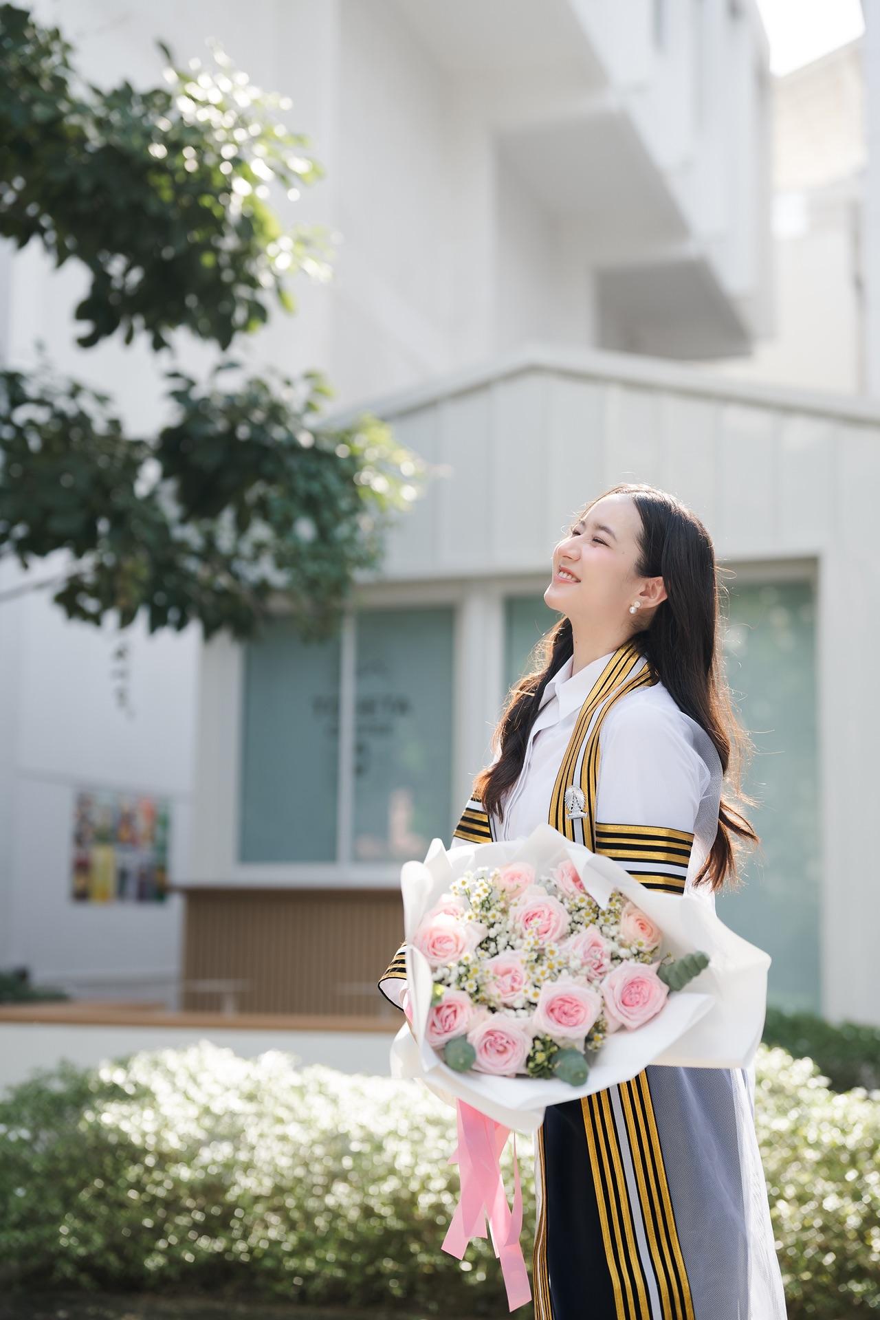 ผลงานรับปริญญา จุฬาลงกรณ์มหาวิทยาลัย โดย Photanae ภาพที่ 1