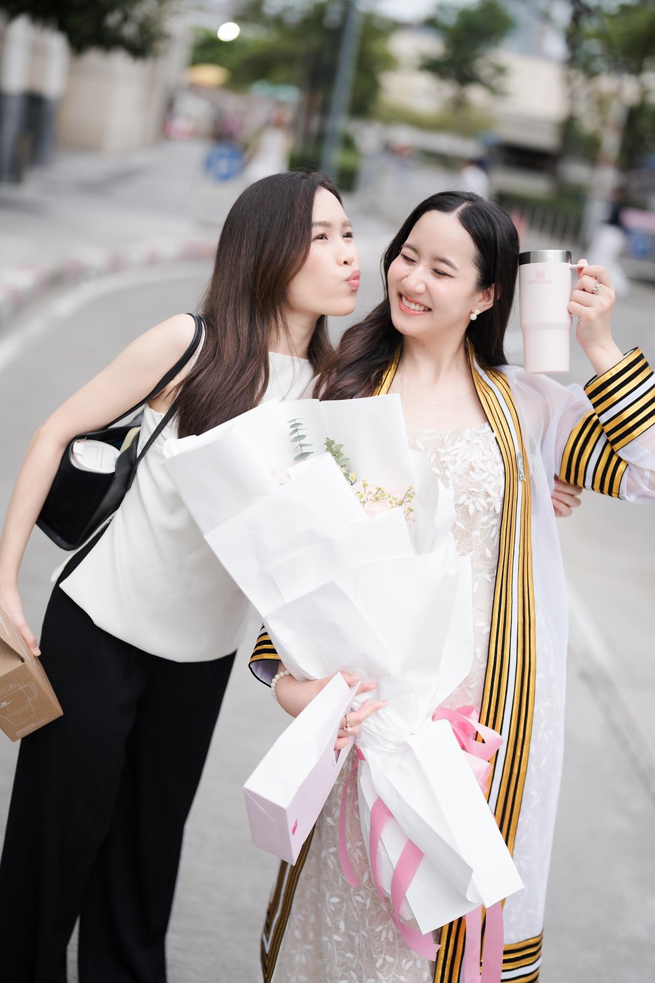 ผลงานรับปริญญา จุฬาลงกรณ์มหาวิทยาลัย โดย Photanae ภาพที่ 14