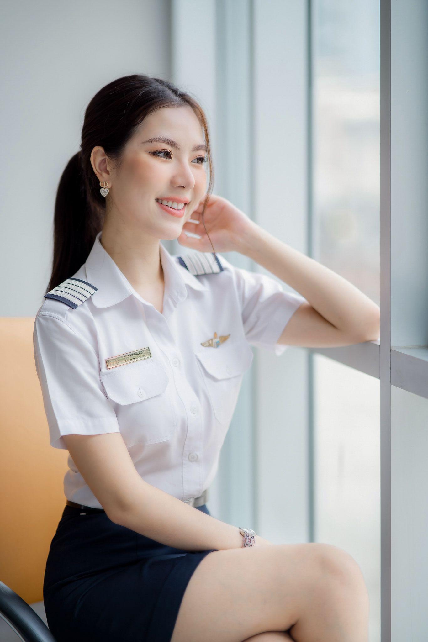 ผลงานรับปริญญา สถาบันการบินพลเรือน โดย Lucky Foto ช่างภาพรับปริญญา ภาพที่ 8
