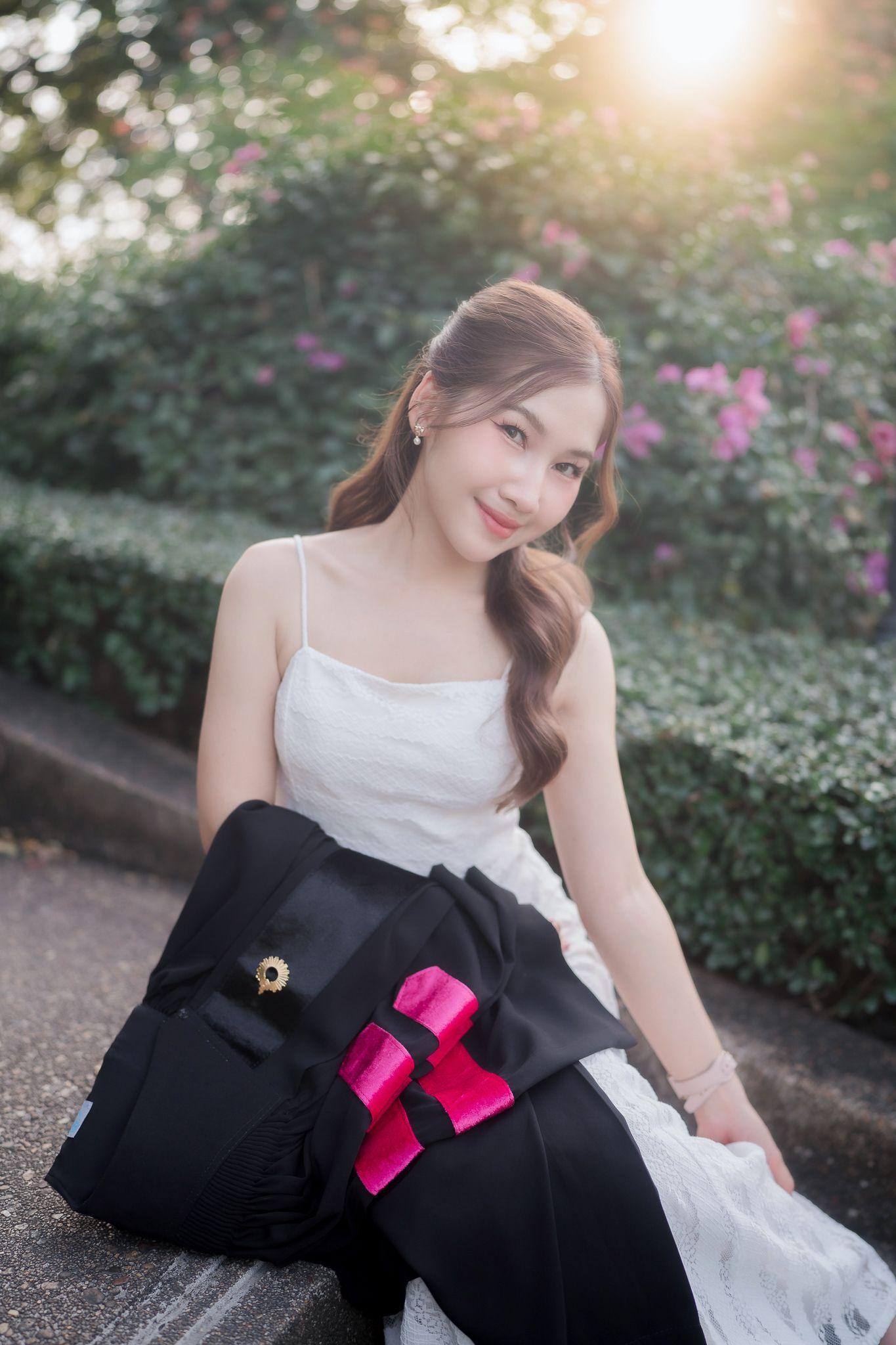 ผลงานรับปริญญา มหาวิทยาลัยรังสิต โดย Lucky Foto ช่างภาพรับปริญญา ภาพที่ 11