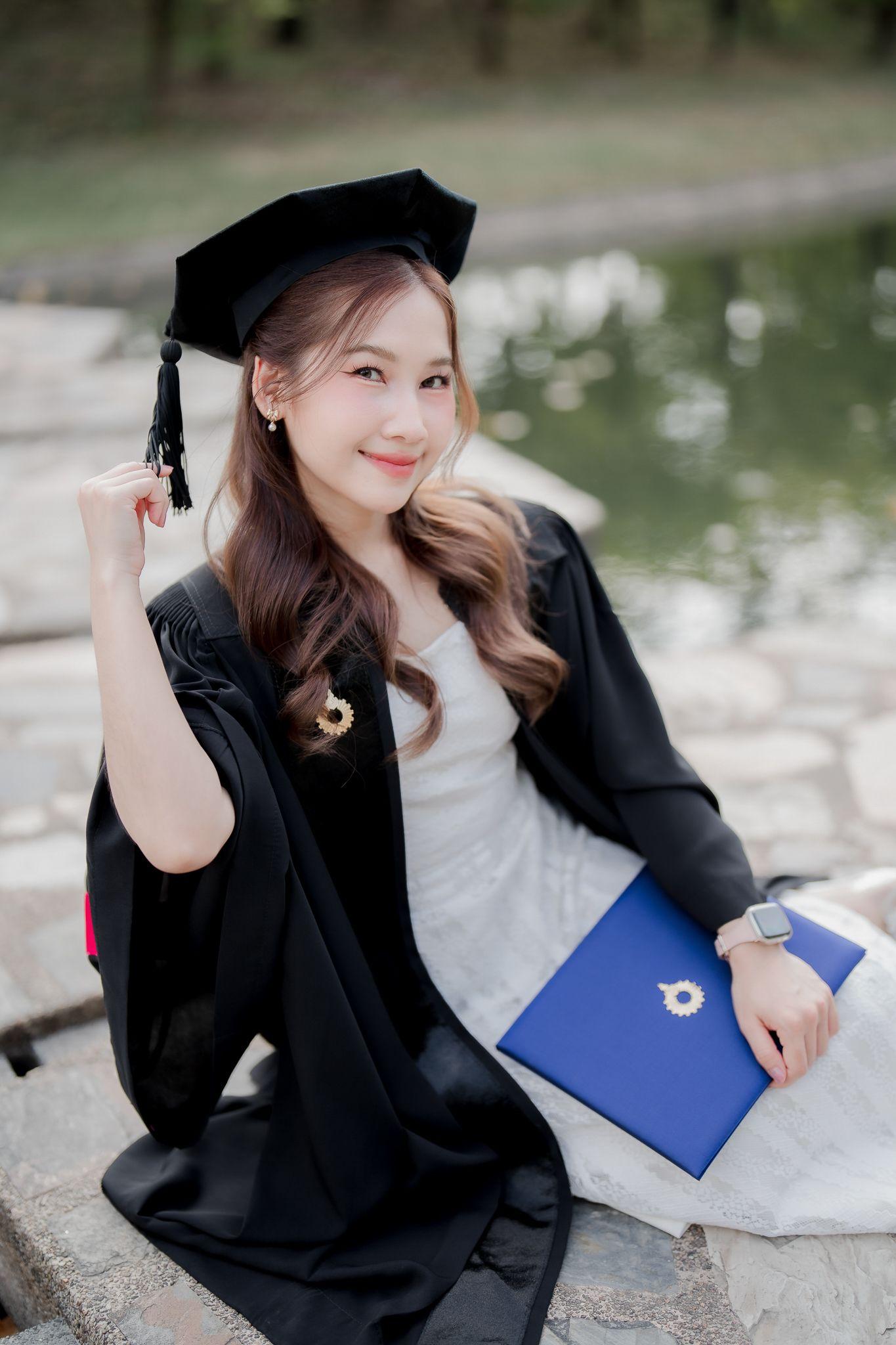 ผลงานรับปริญญา มหาวิทยาลัยรังสิต โดย Lucky Foto ช่างภาพรับปริญญา ภาพที่ 1