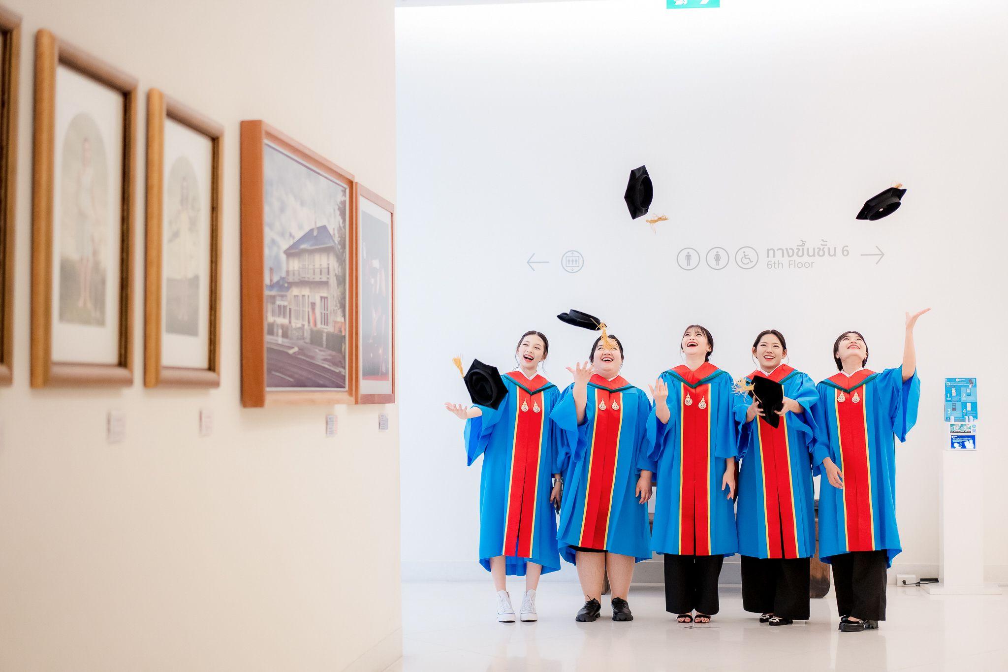 ผลงานรับปริญญา สถาบันพระบรมราชชนก โดย Lucky Foto ช่างภาพรับปริญญา ภาพที่ 3