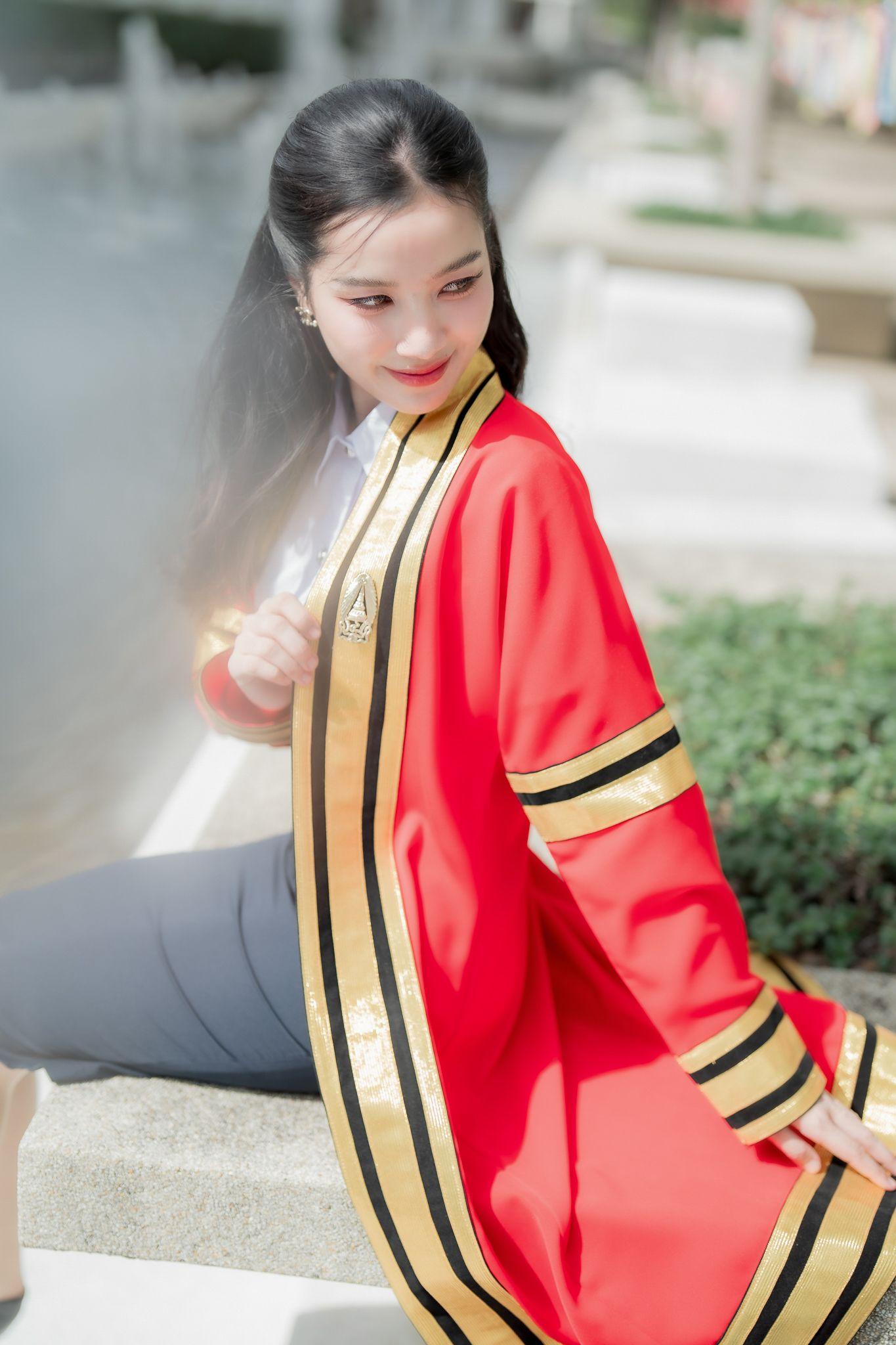 ผลงานรับปริญญา สถาบันเทคโนโลยีพระจอมเกล้าเจ้าคุณทหารลาดกระบัง โดย Lucky Foto ช่างภาพรับปริญญา ภาพที่ 4