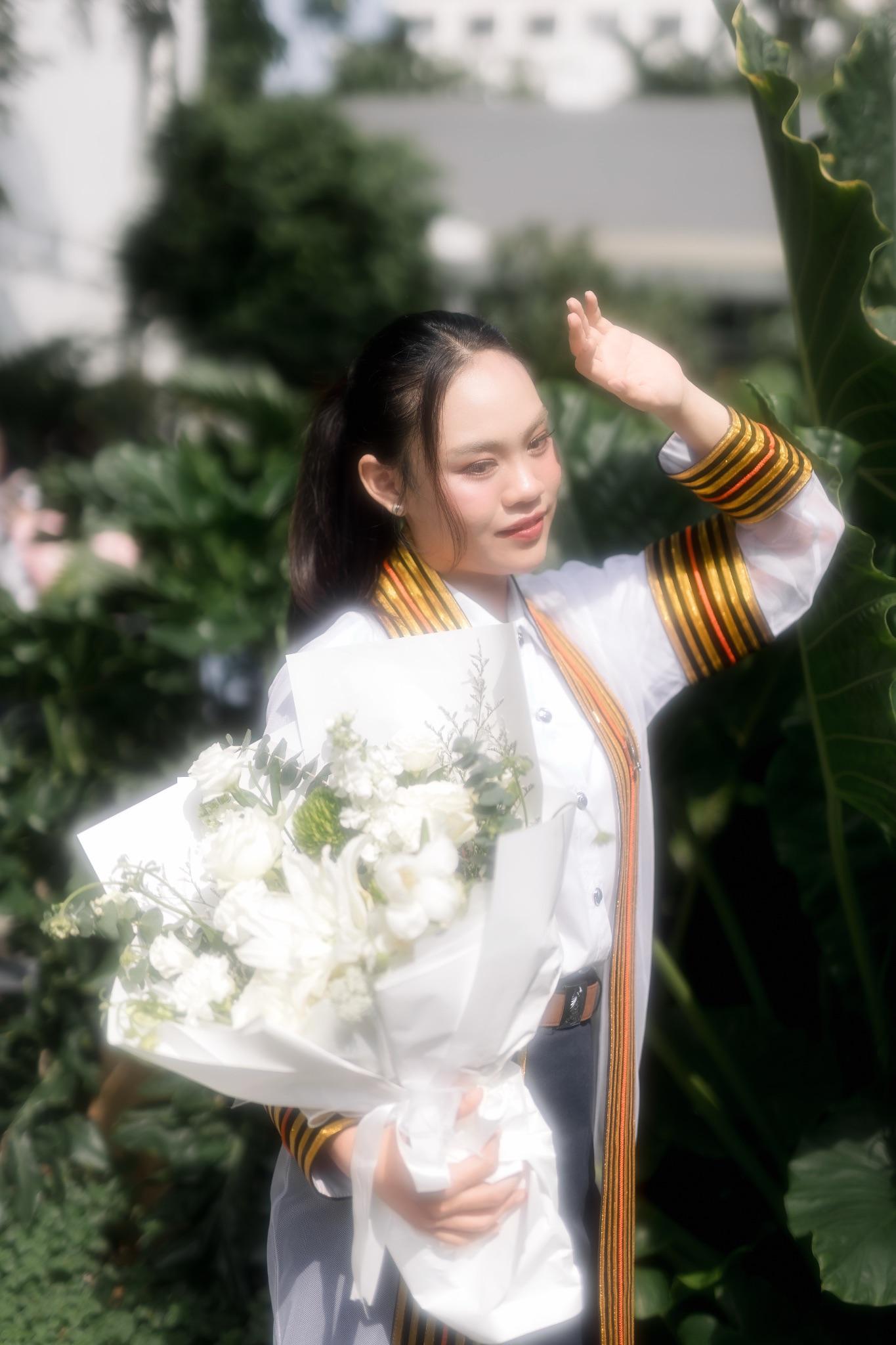 ผลงานรับปริญญา จุฬาลงกรณ์มหาวิทยาลัย โดย SN_Photo ภาพที่ 2