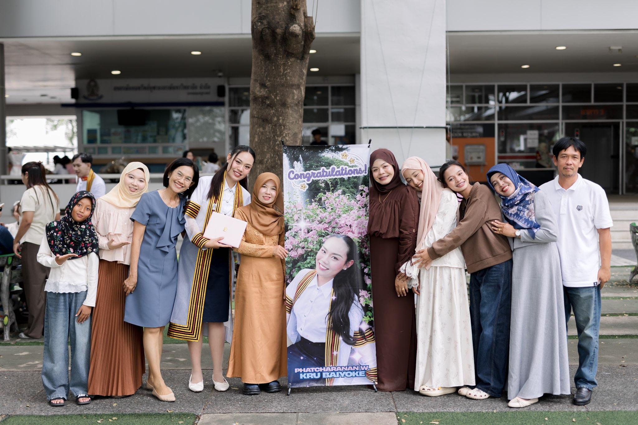 ผลงานรับปริญญา จุฬาลงกรณ์มหาวิทยาลัย โดย SN_Photo ภาพที่ 14