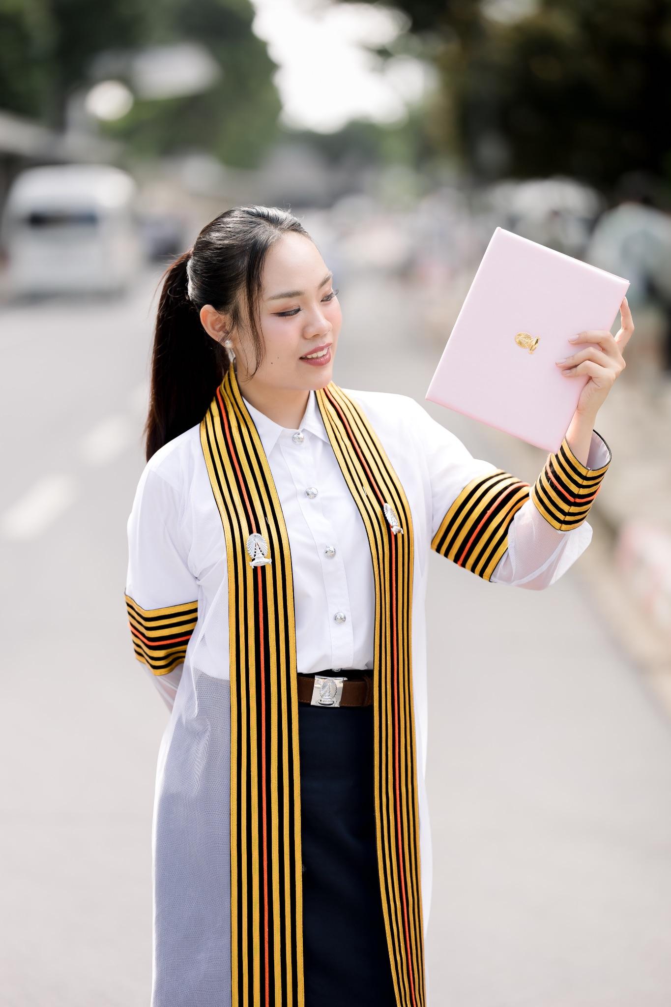 ผลงานรับปริญญา จุฬาลงกรณ์มหาวิทยาลัย โดย SN_Photo ภาพที่ 9