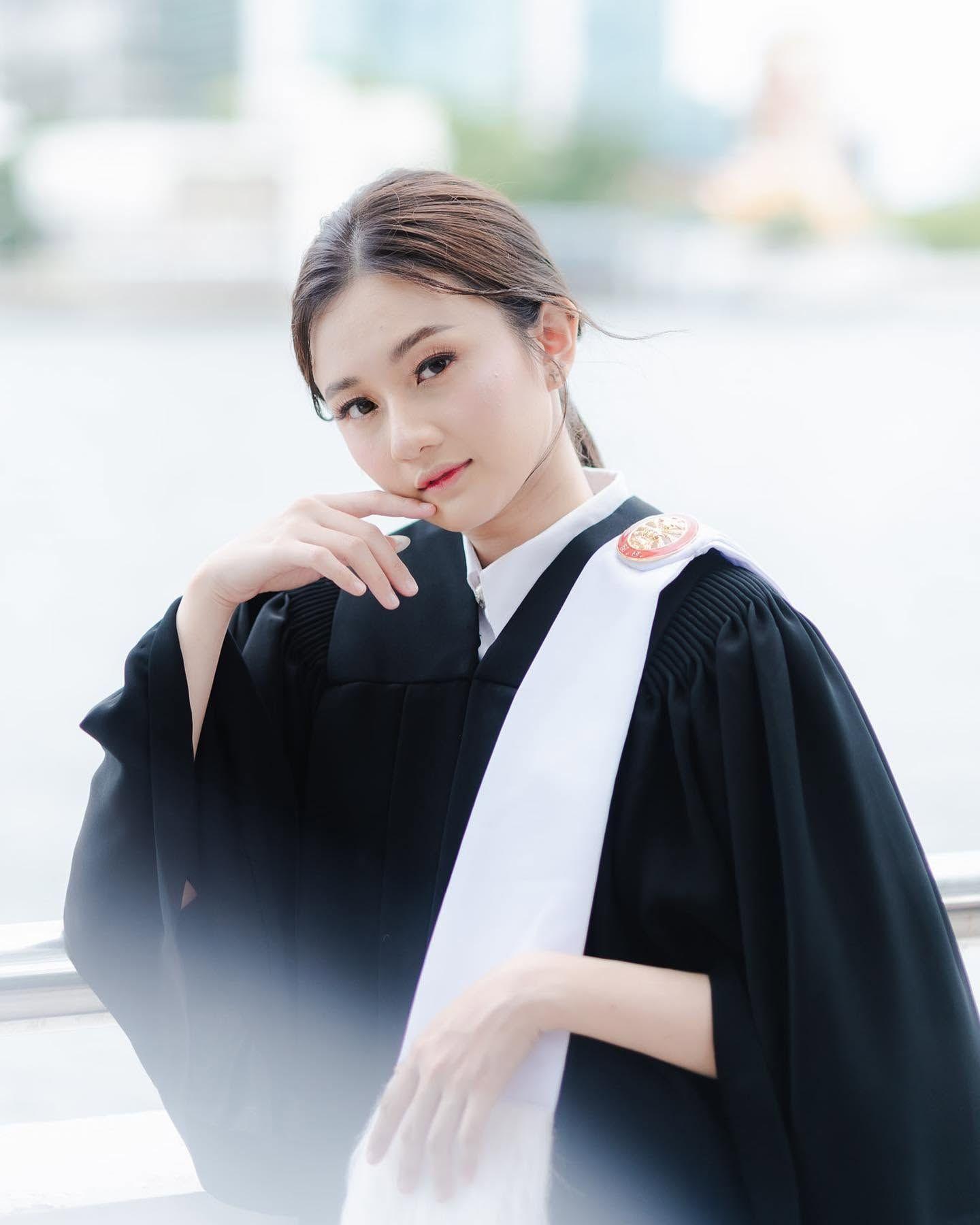 ผลงานรับปริญญา โดย Ninemonday ภาพที่ 4
