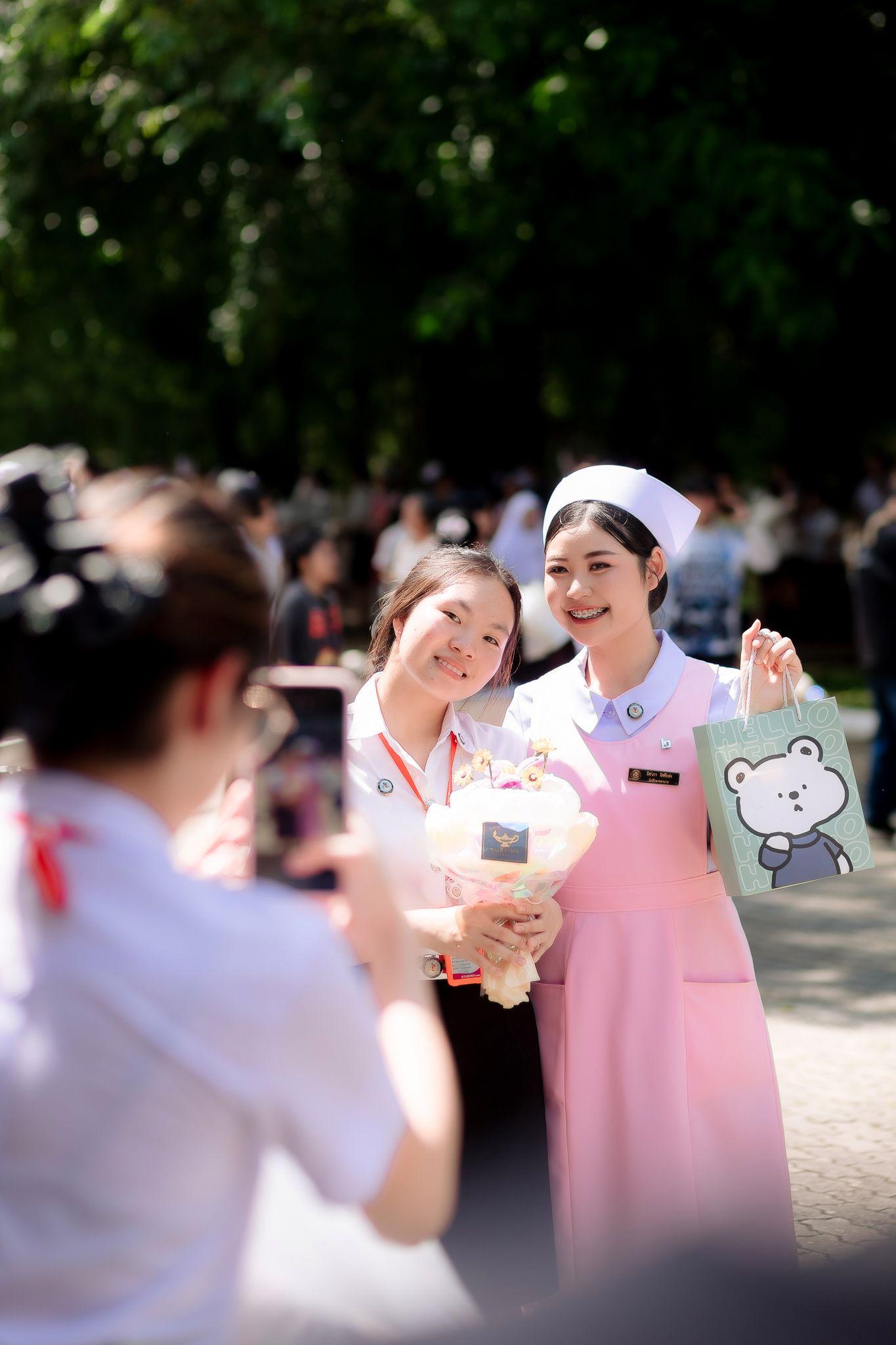 ผลงานรับปริญญา วิทยาลัยนอร์ทเทิร์น โดย THANVA ภาพที่ 4