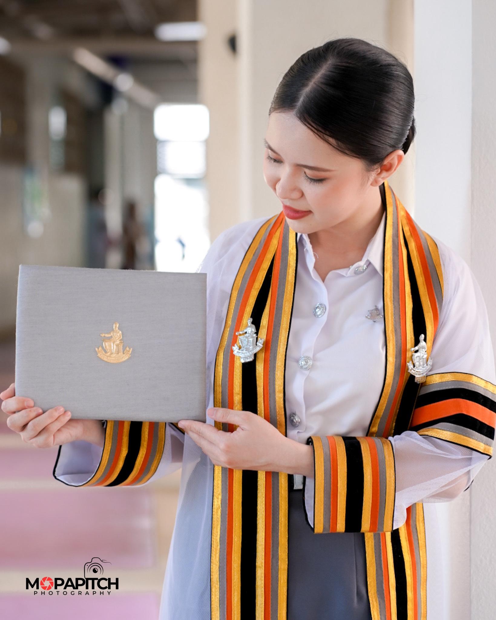 ผลงานรับปริญญา มหาวิทยาลัยนเรศวร โดย Mo Papitch ภาพที่ 3