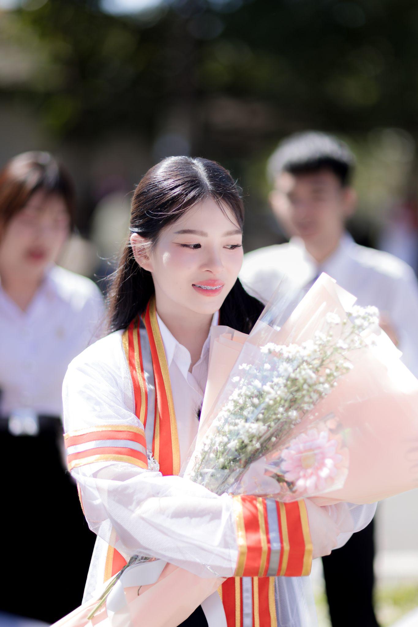 ผลงานรับปริญญา มหาวิทยาลัยเทคโนโลยีราชมงคลอีสาน โดย Pangpond Gallery ภาพที่ 4