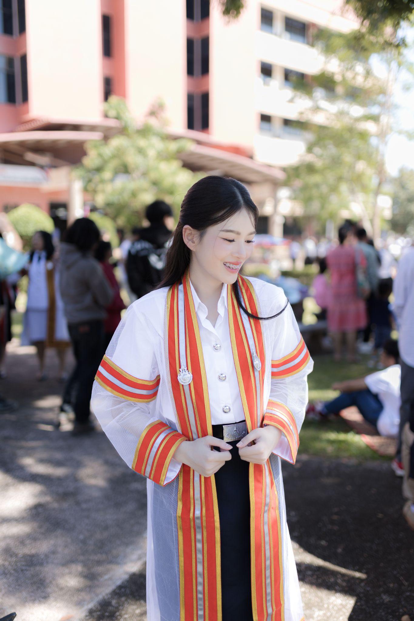 ผลงานรับปริญญา มหาวิทยาลัยเทคโนโลยีราชมงคลอีสาน โดย Pangpond Gallery ภาพที่ 1